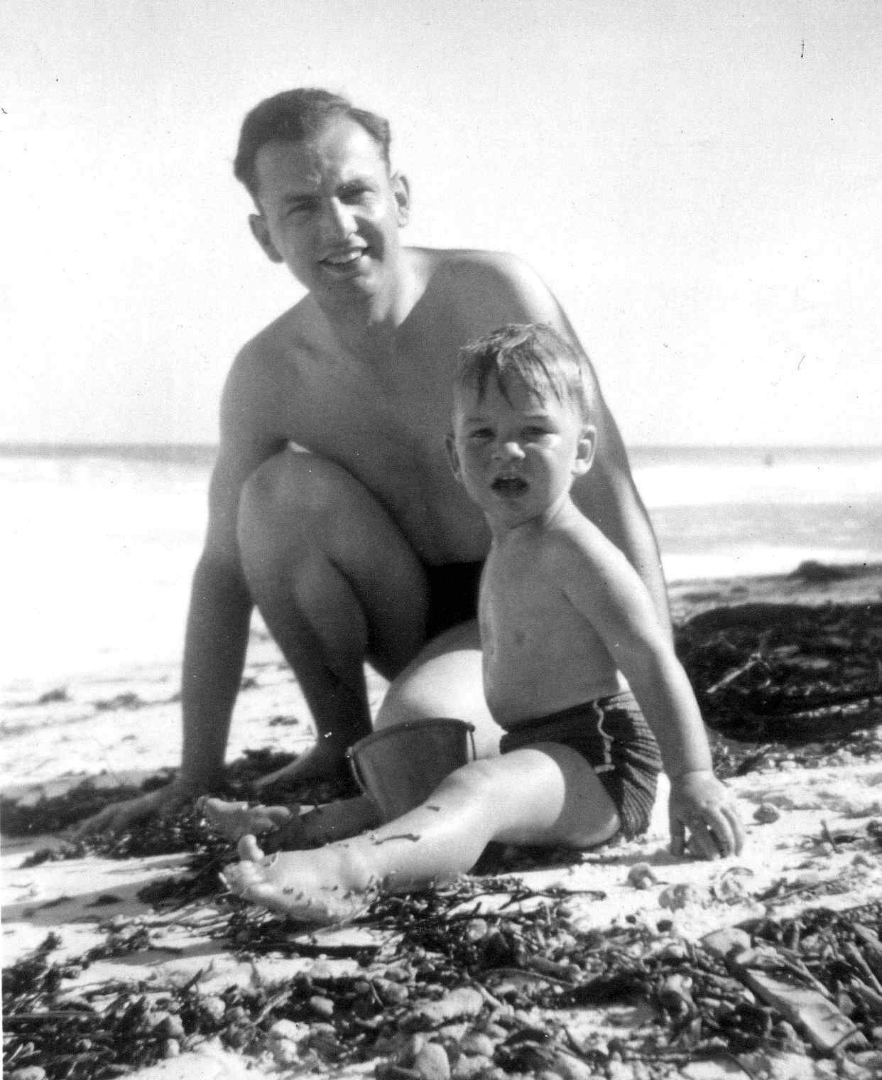 Donald &amp; Charles Portsmouth - Diani Beach - Oct 1958