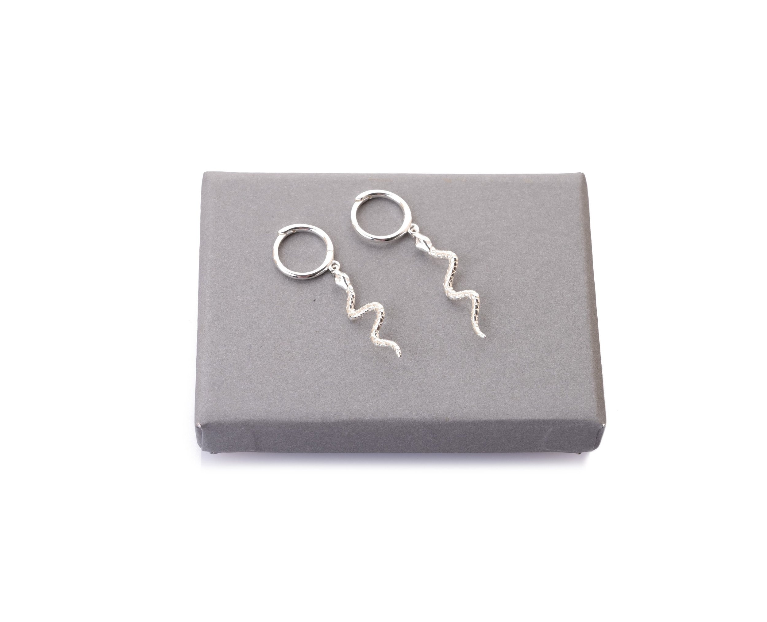 https://i.etsystatic.com/8675532/r/il/fb8c12/4885556714/il_fullxfull.4885556714_4pbx.jpg