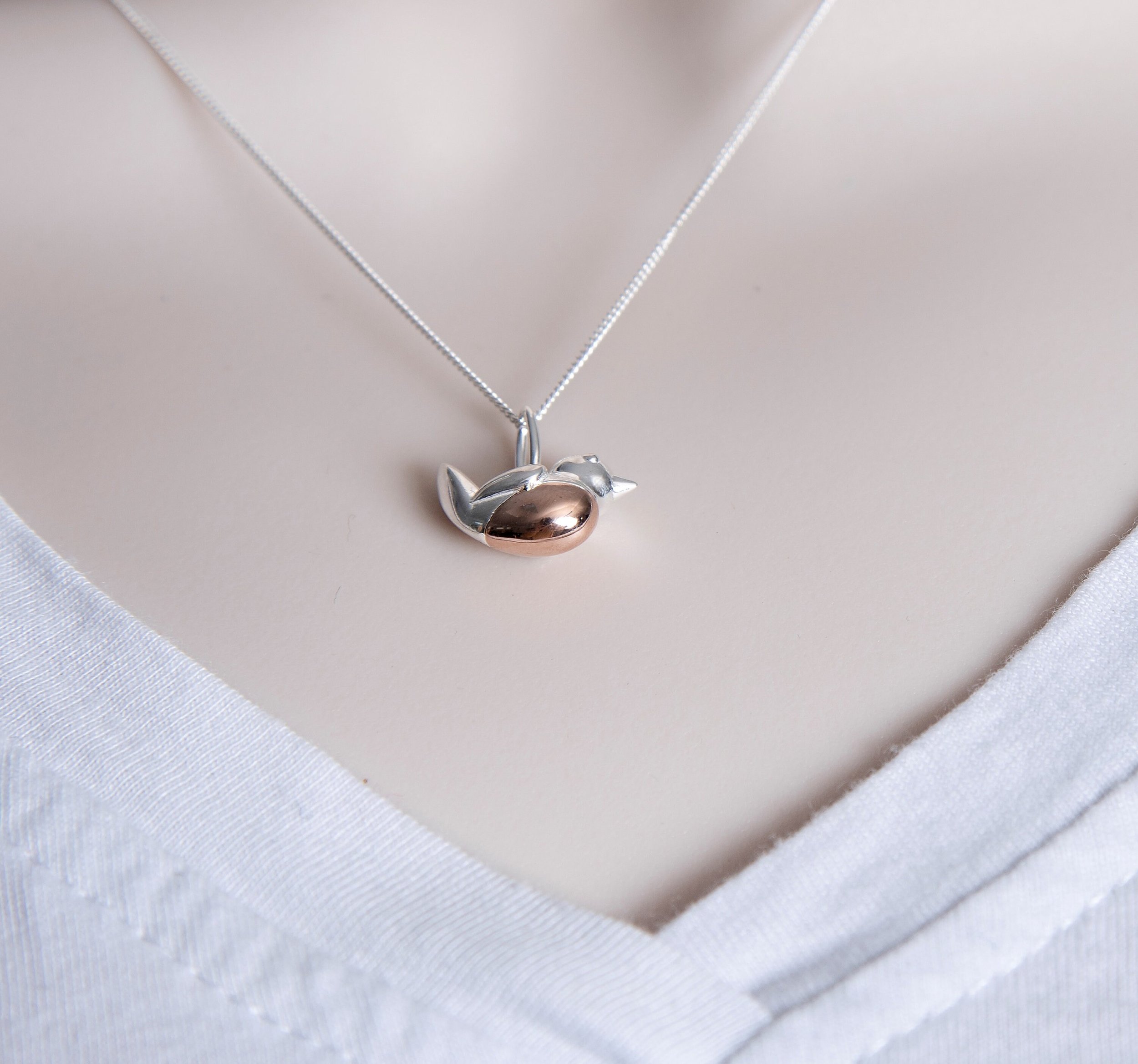 https://i.etsystatic.com/8675532/r/il/383cc8/2617852070/il_fullxfull.2617852070_5jx3.jpg