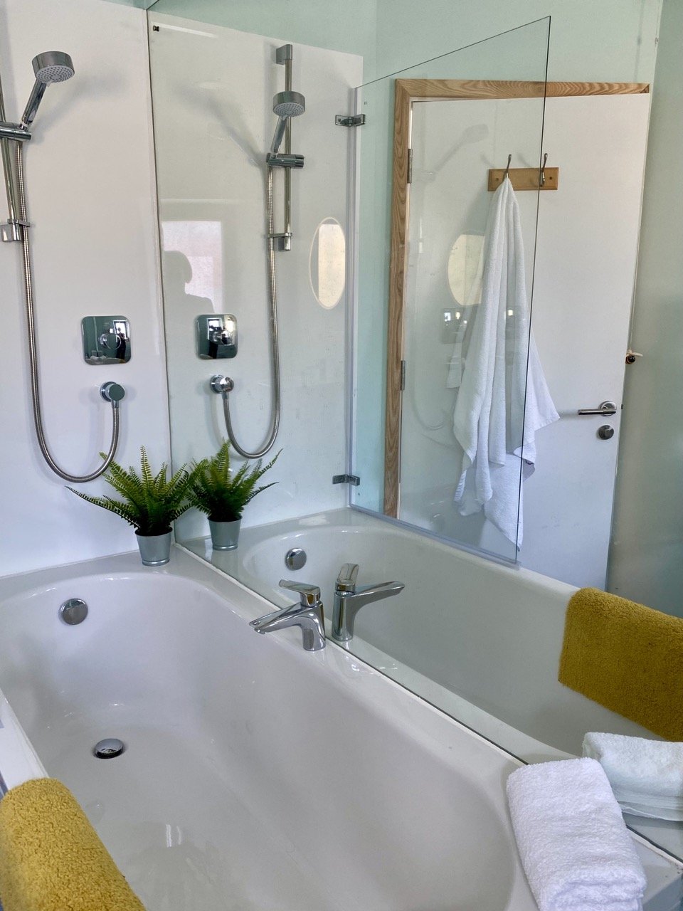 shower-plymouth-passive-house Large.jpeg