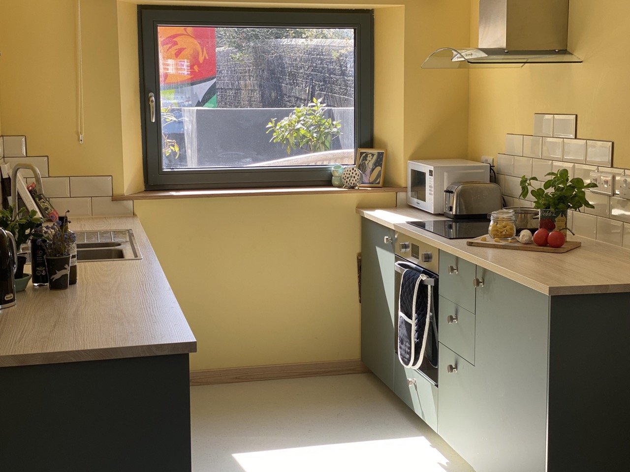 yellow-kitchen-passive-house-plymouth Large.jpeg
