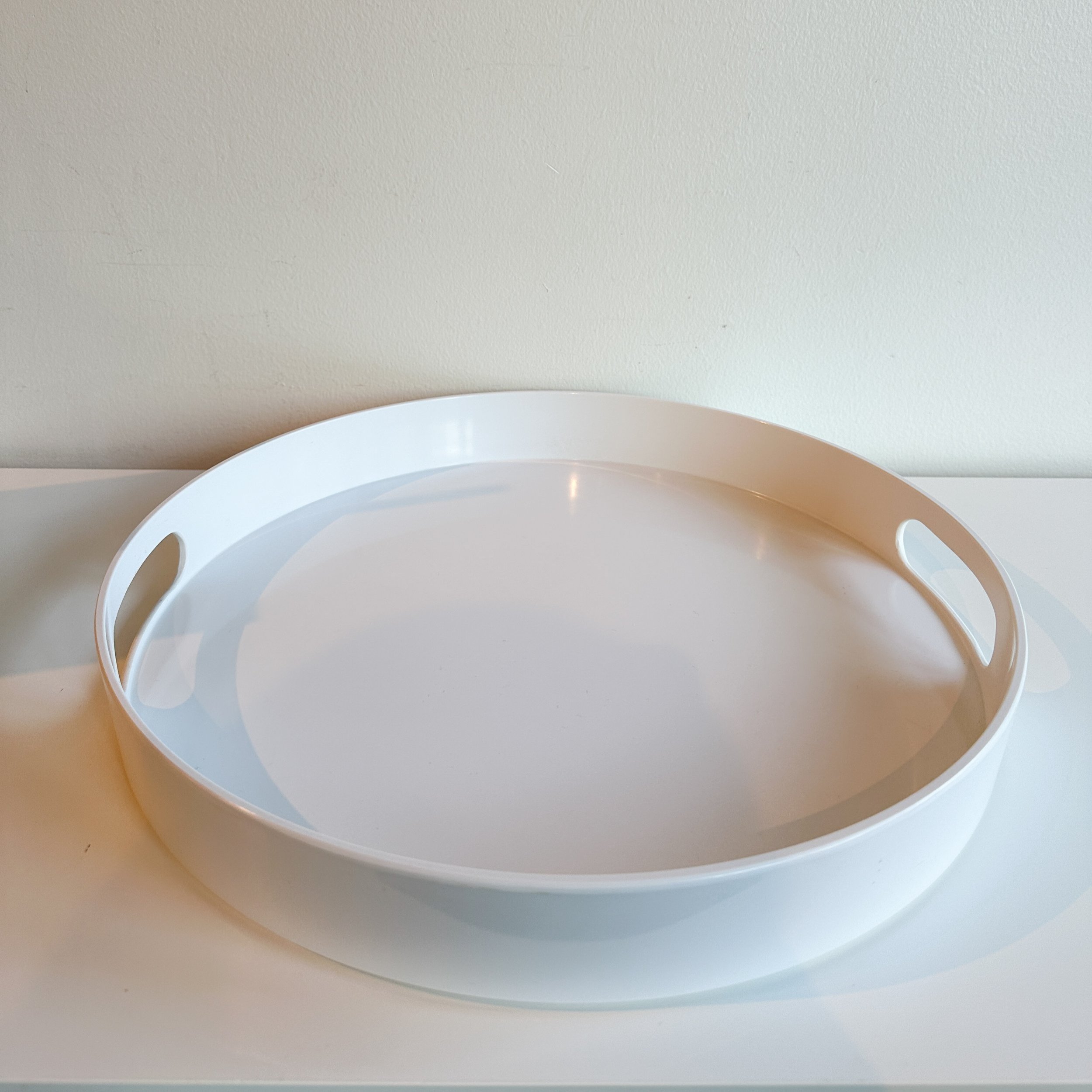 Large Round Plastic Serving Tray