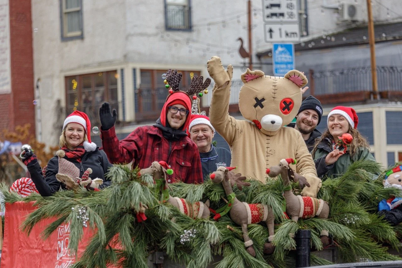 5743 - 20221203 Large.jpeg