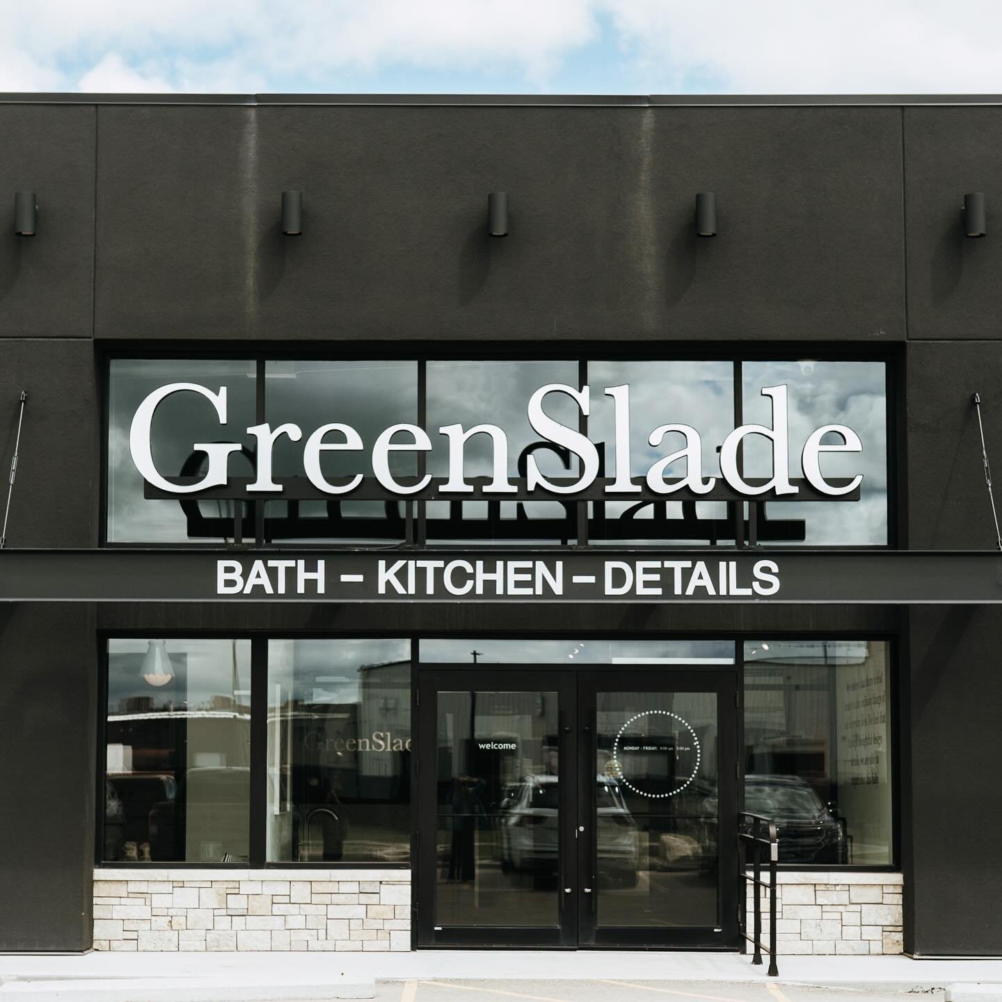 A little bit about where you&rsquo;ll find us ..
 
We&rsquo;re tucked into the southwest corner of the city and we love our spot here.
 
Just down the road from @fortwhytealive , we really feel like we have the best of both worlds; still within the c