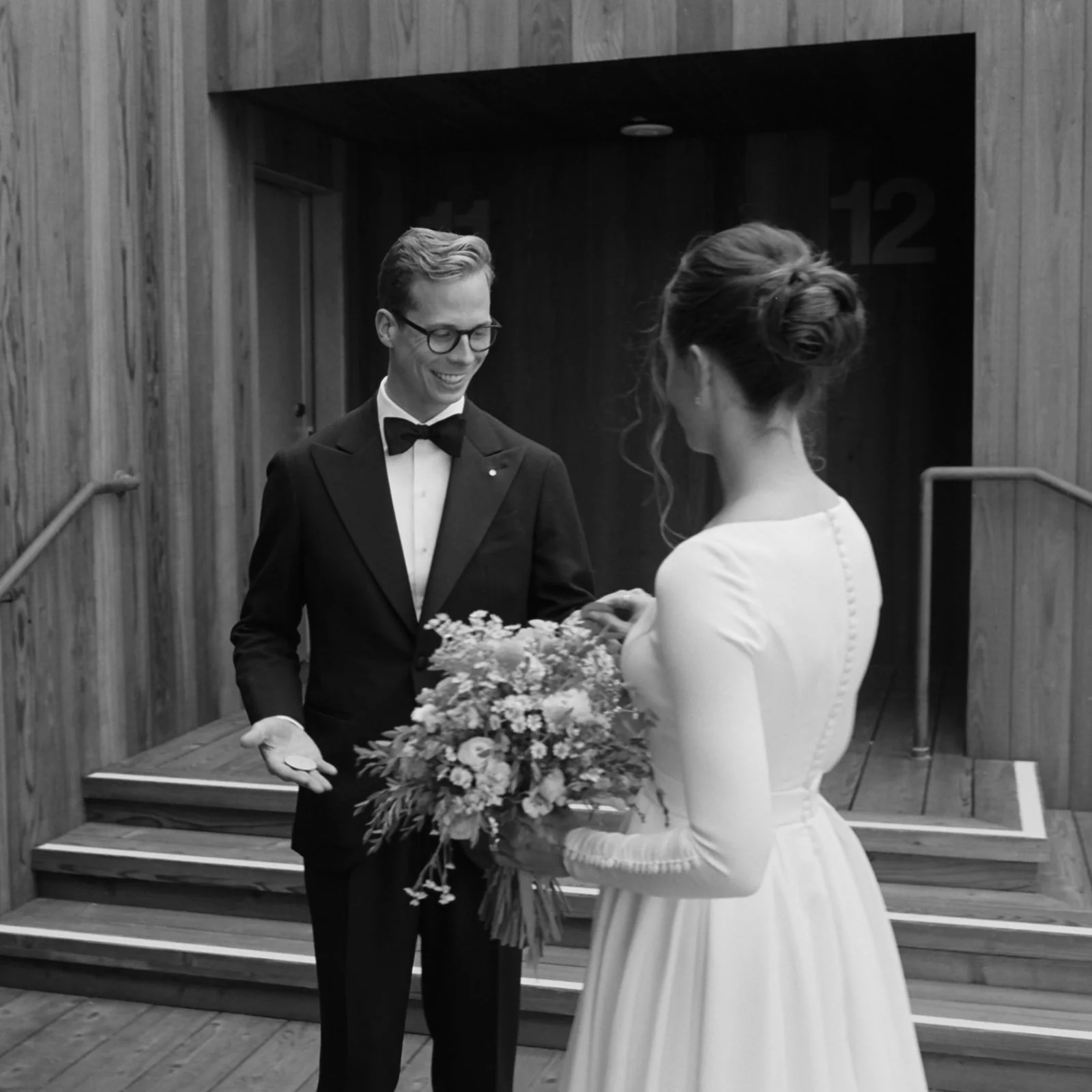 intimate-wedding-sea-ranch-california-film-photographer-3.jpg
