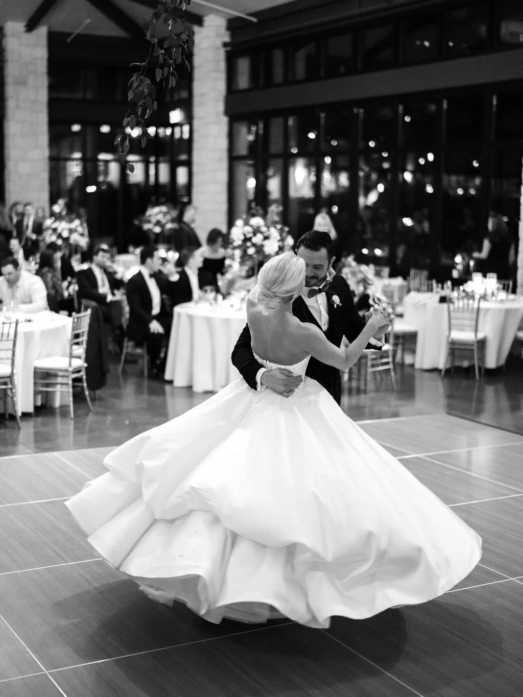 Stacy &amp; Matthew - Omni Barton Creek Wedding