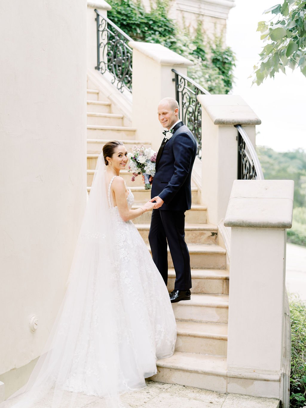 Best-Austin-Destination-Intimate-Wedding-Elopement-Photograper-Photographers-Villa-Del-Lago-75.jpg