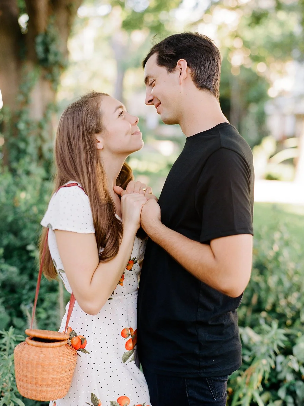 Courtlynn &amp; Will - Hyde Park Engagement Session