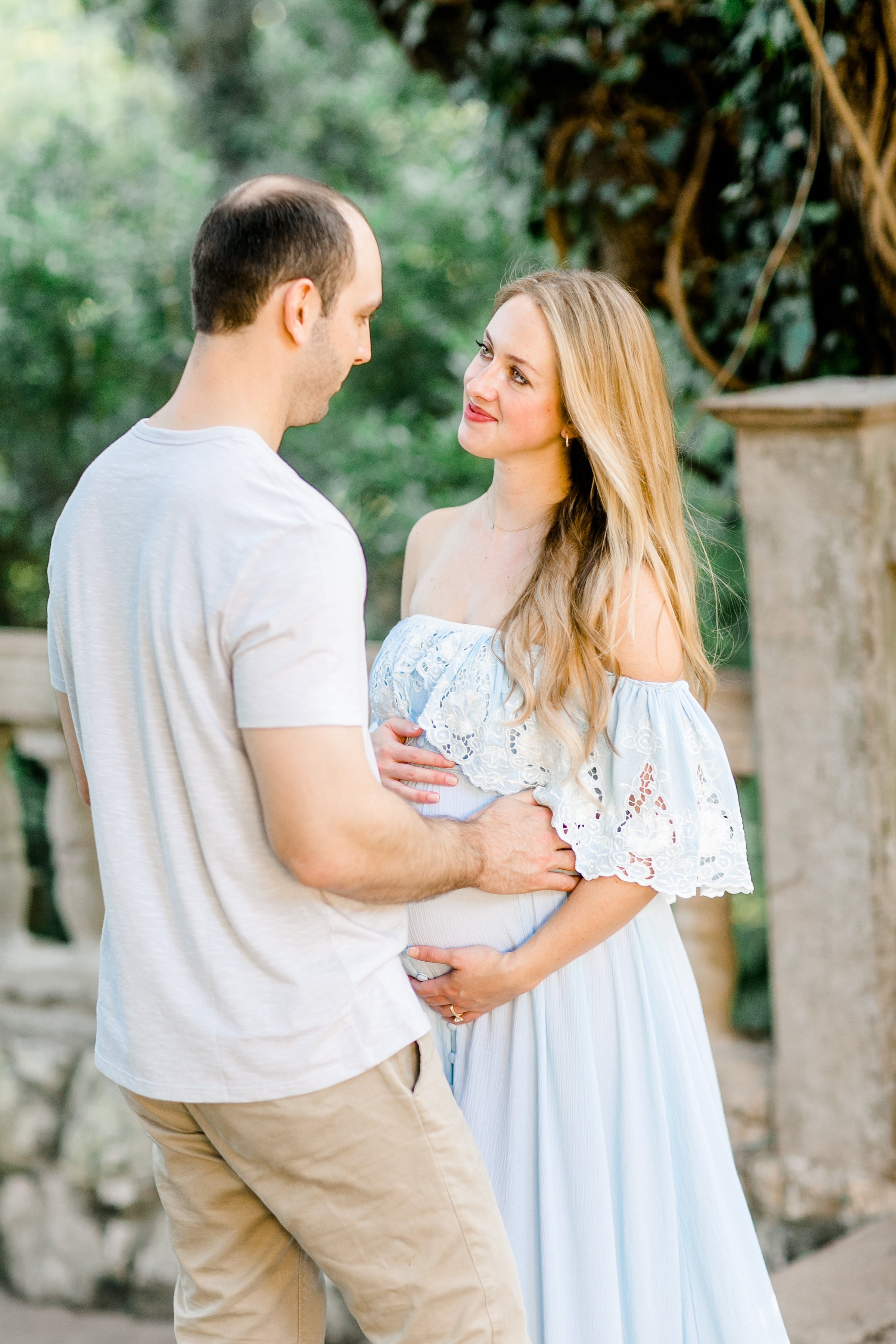 Austin-Maternity-Photographer-Laguna-Gloria-7.jpg