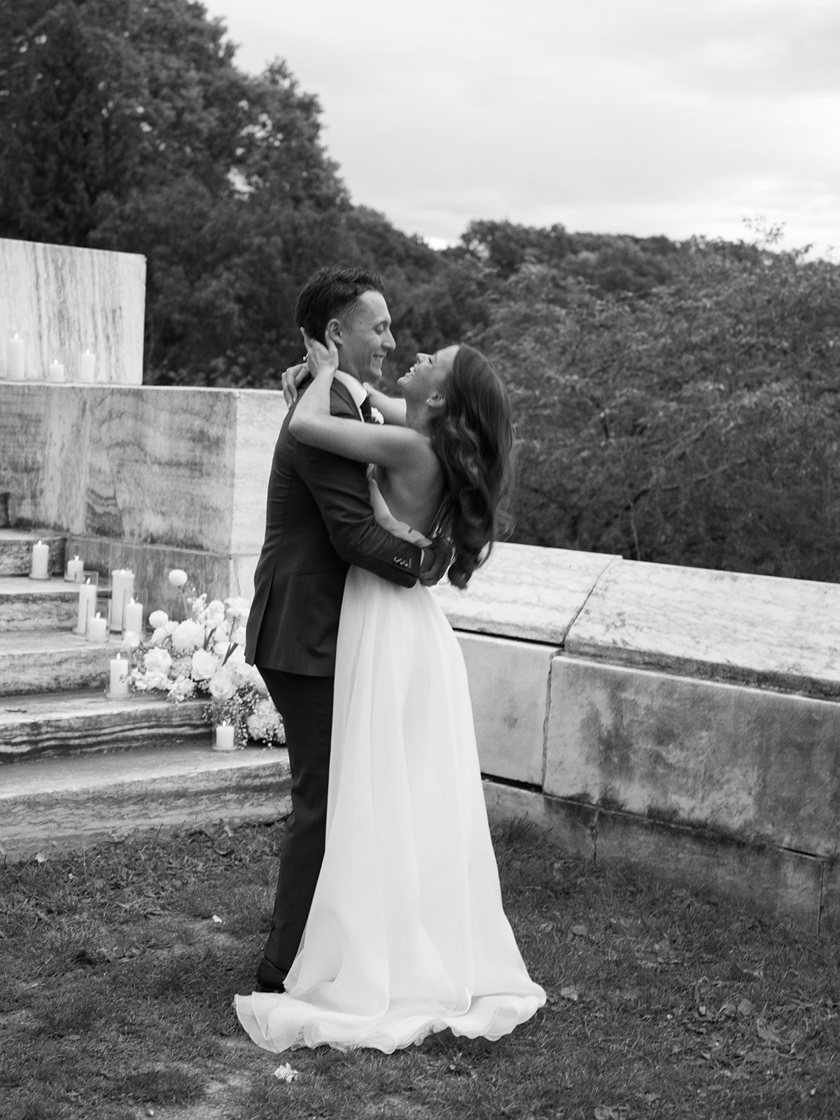 Best-Austin-Wedding-Photographers-Elopement-Film-35mm-Asheville-Santa-Barbara-1048.jpg