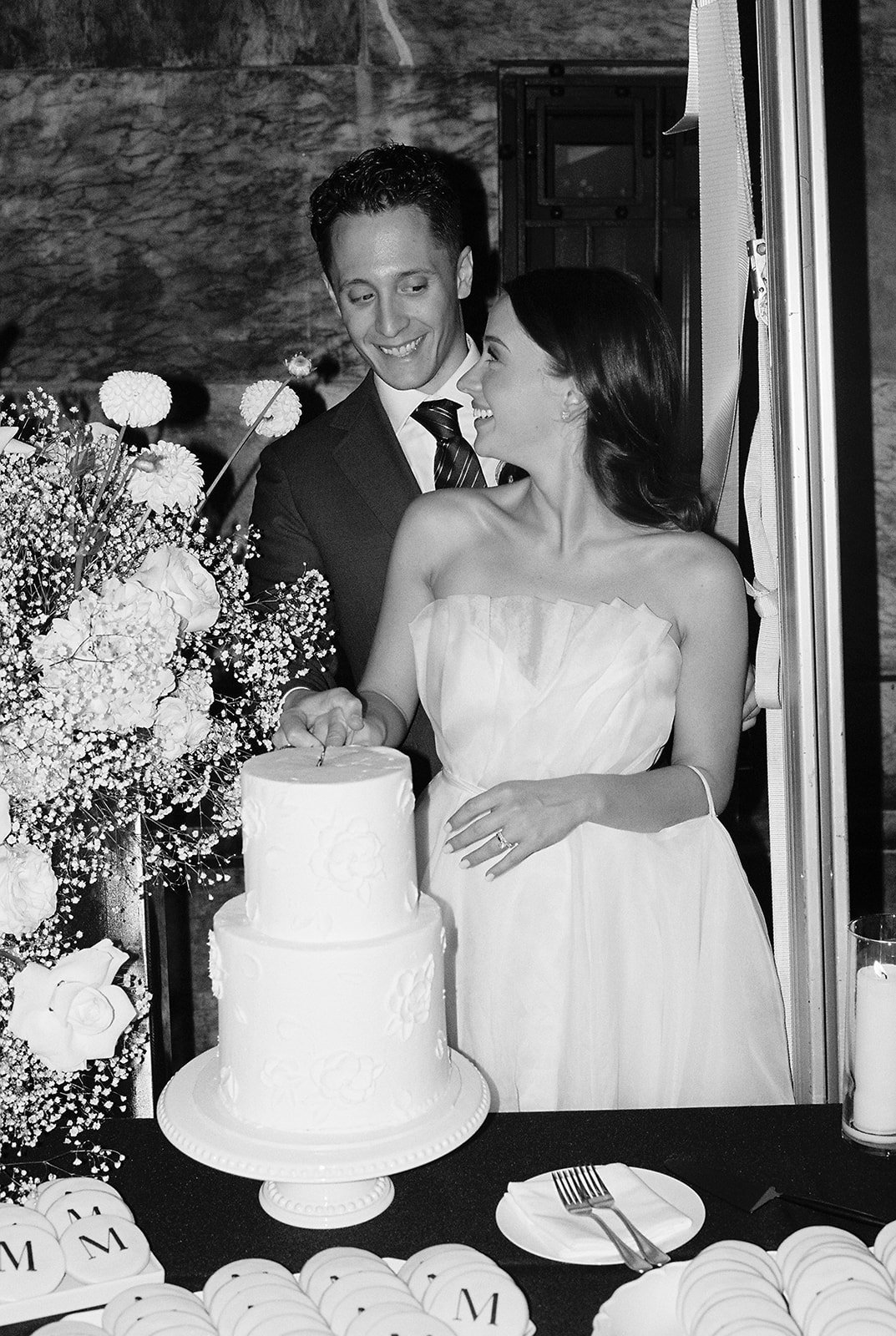 Best-Austin-Wedding-Photographers-Elopement-Film-35mm-Asheville-Santa-Barbara-1075.jpg