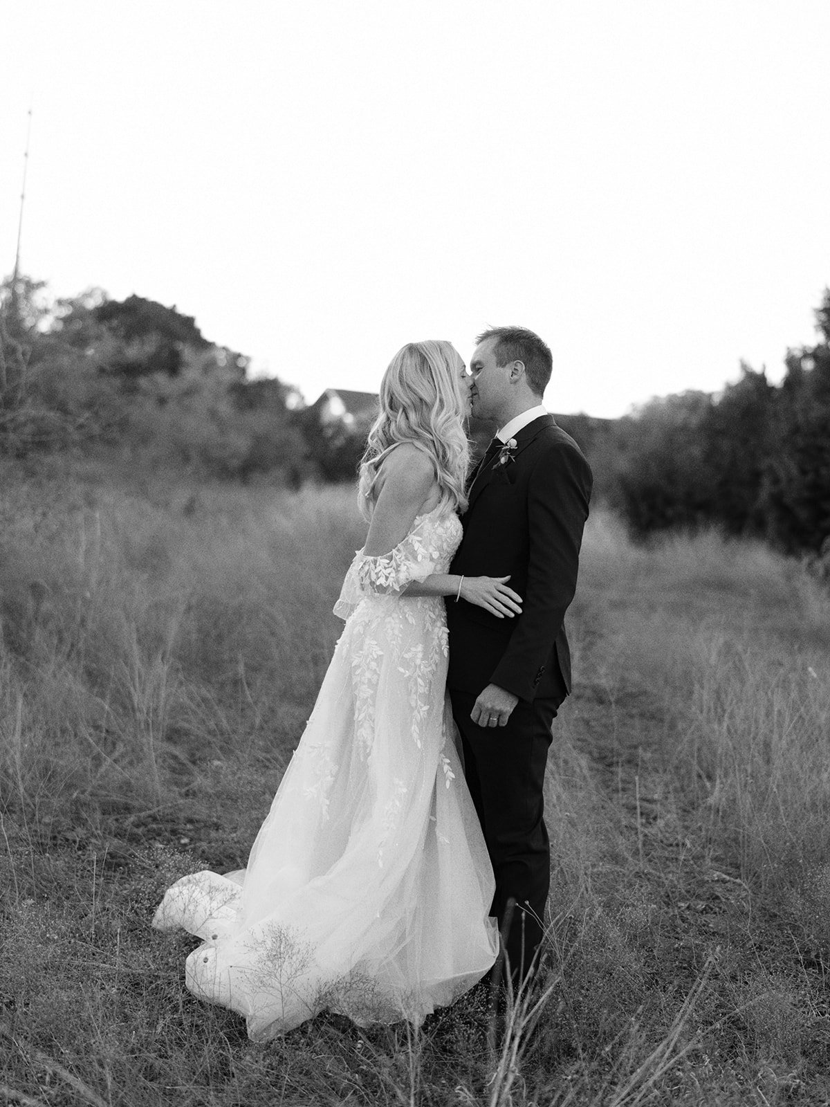 Best-Austin-Wedding-Photographers-Elopement-Film-35mm-Asheville-Santa-Barbara-Backyard-124.jpg