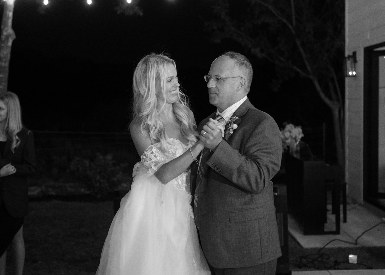Best-Austin-Wedding-Photographers-Elopement-Film-35mm-Asheville-Santa-Barbara-Backyard-188.jpg