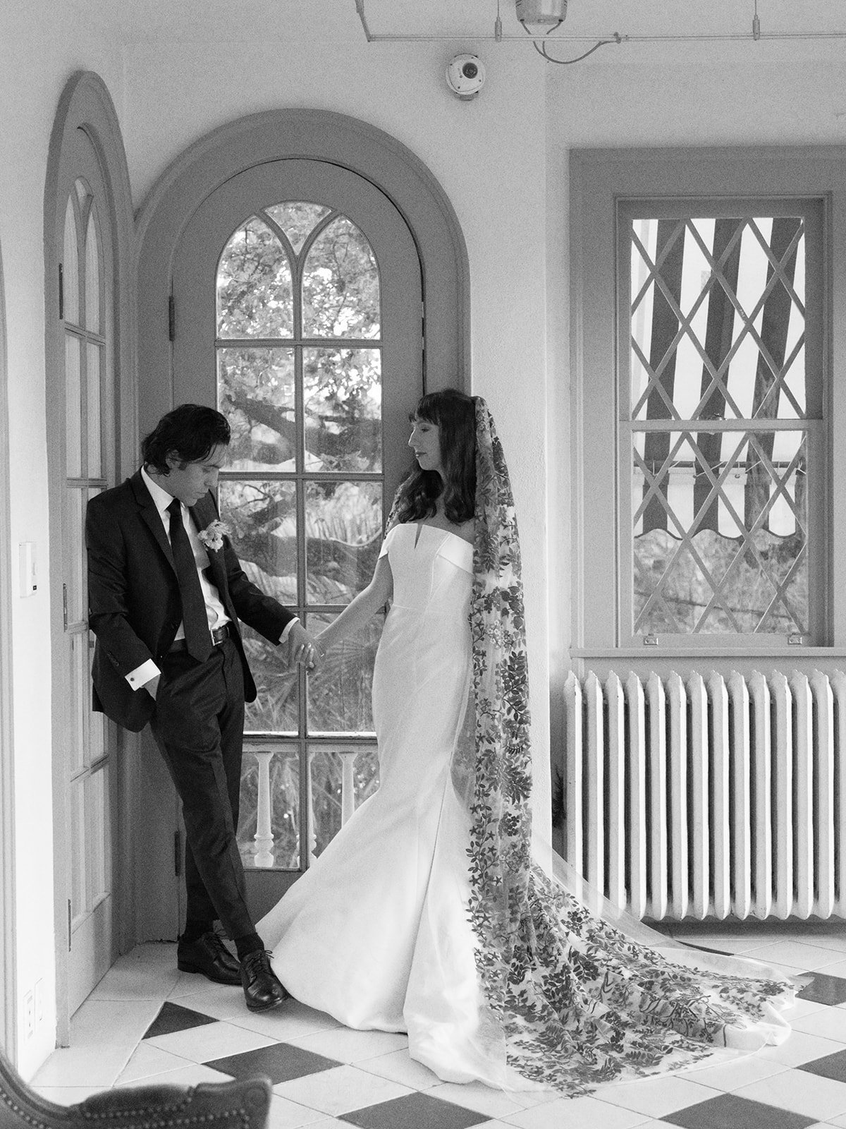 Best-Austin-Wedding-Photographers-Elopement-Film-35mm-Asheville-Santa-Barbara-Laguna-Gloria-84.jpg