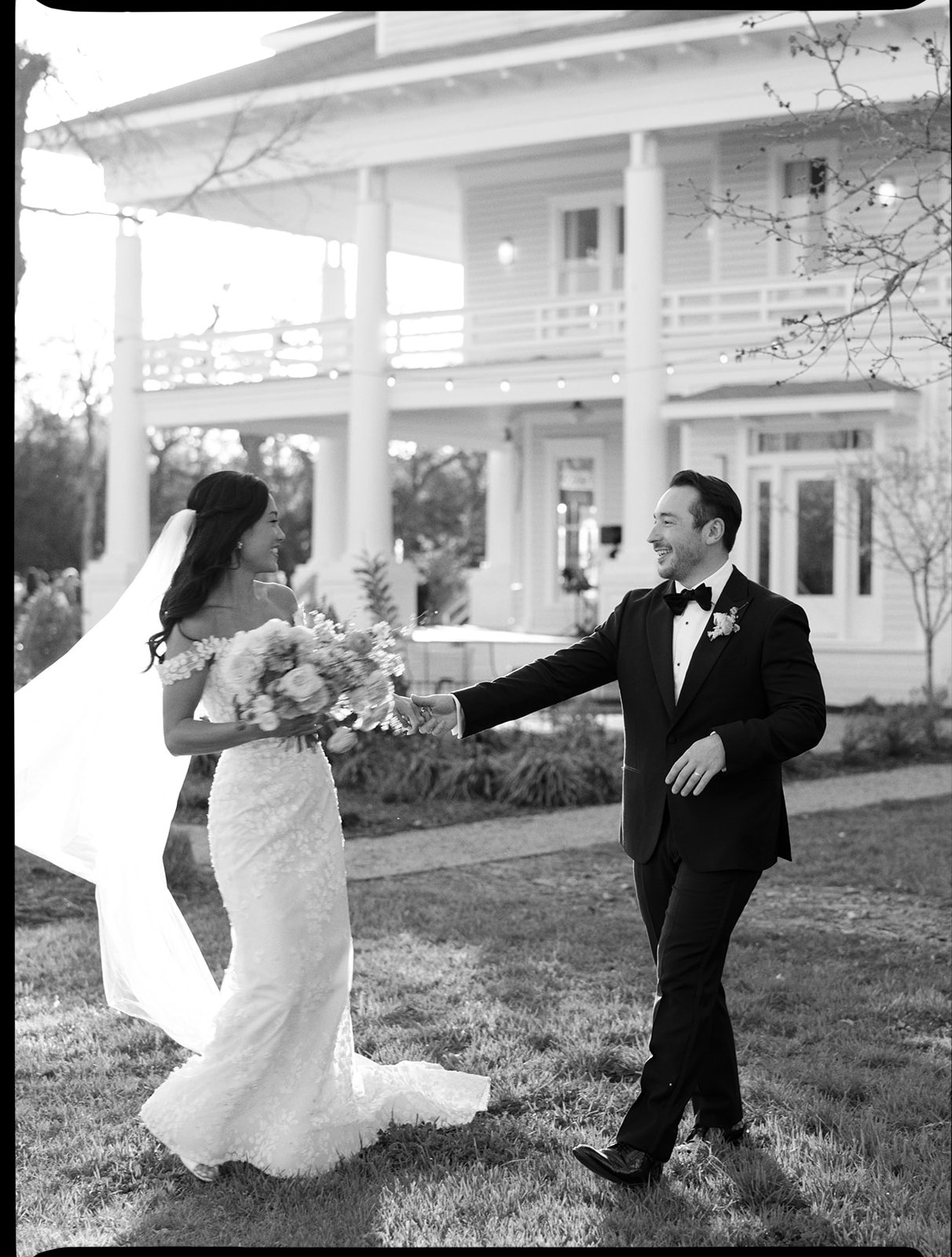 Best-Austin-Wedding-Photographers-Elopement-Film-35mm-Asheville-Santa-Barbara-Grand-Lady-172.jpg