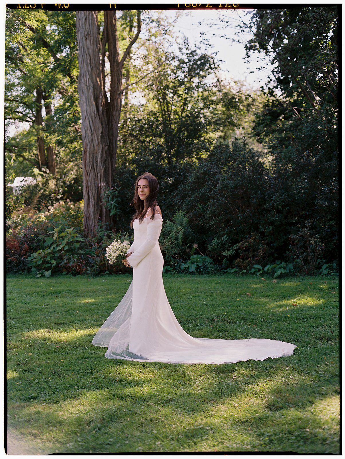 Best-Berkshires-Wedding-Photographer-Inn-Kenmore-Hall-35mm-Film-Austin-55.jpg