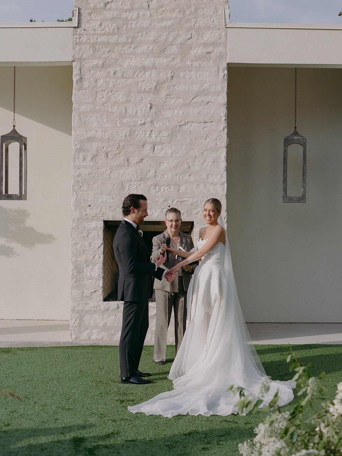 Best-Film-35mm-Austin-Wedding-Photographer-The-Arlo-Super8-135.jpg