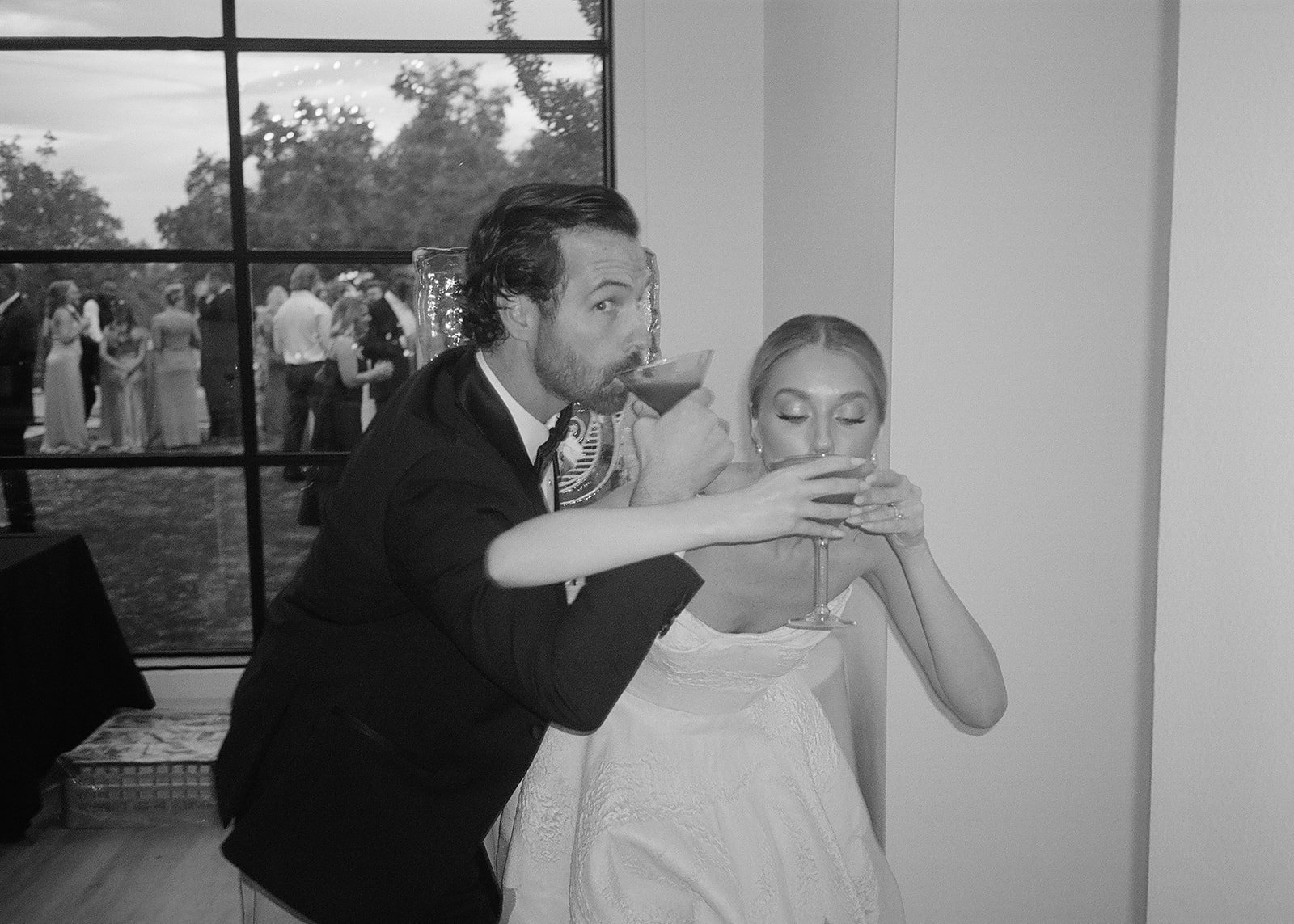 Best-Film-35mm-Austin-Wedding-Photographer-The-Arlo-Super8-198.jpg