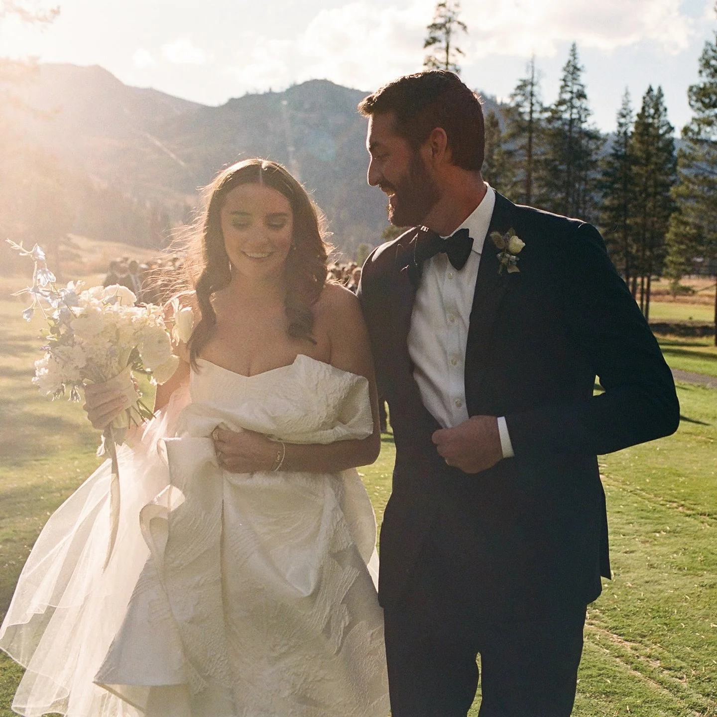 Last October in Lake Tahoe with Hannah &amp; Jules 🌲🎞️📽️💛 planned by @jennrobirdsevents