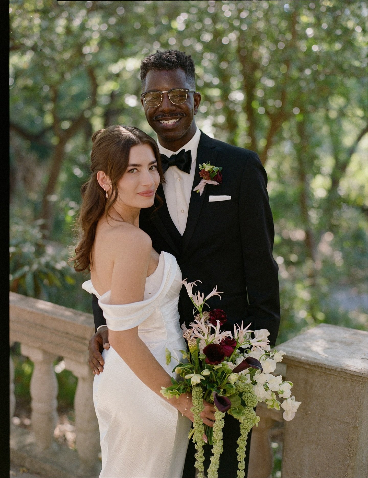 Julia &amp; Clay forever ❤️&zwj;🔥 A little glimpse into their beautiful wedding day planned by @middletoneventsco