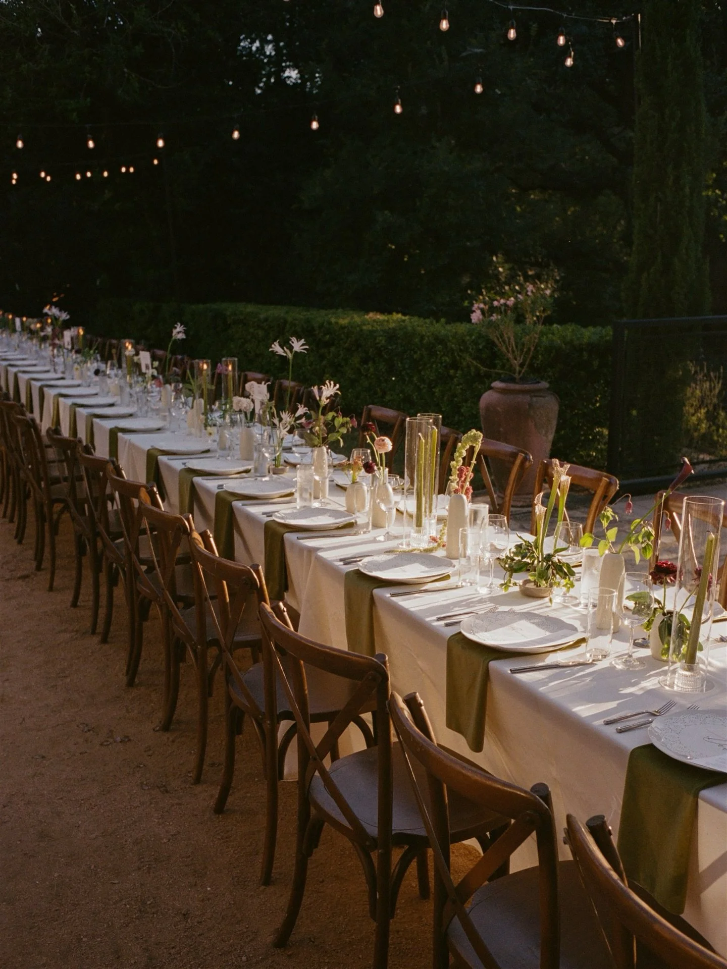 Details and moments from Julia &amp; Clay&rsquo;s beautiful wedding at @contemporaryatx with @middletoneventsco 🌸