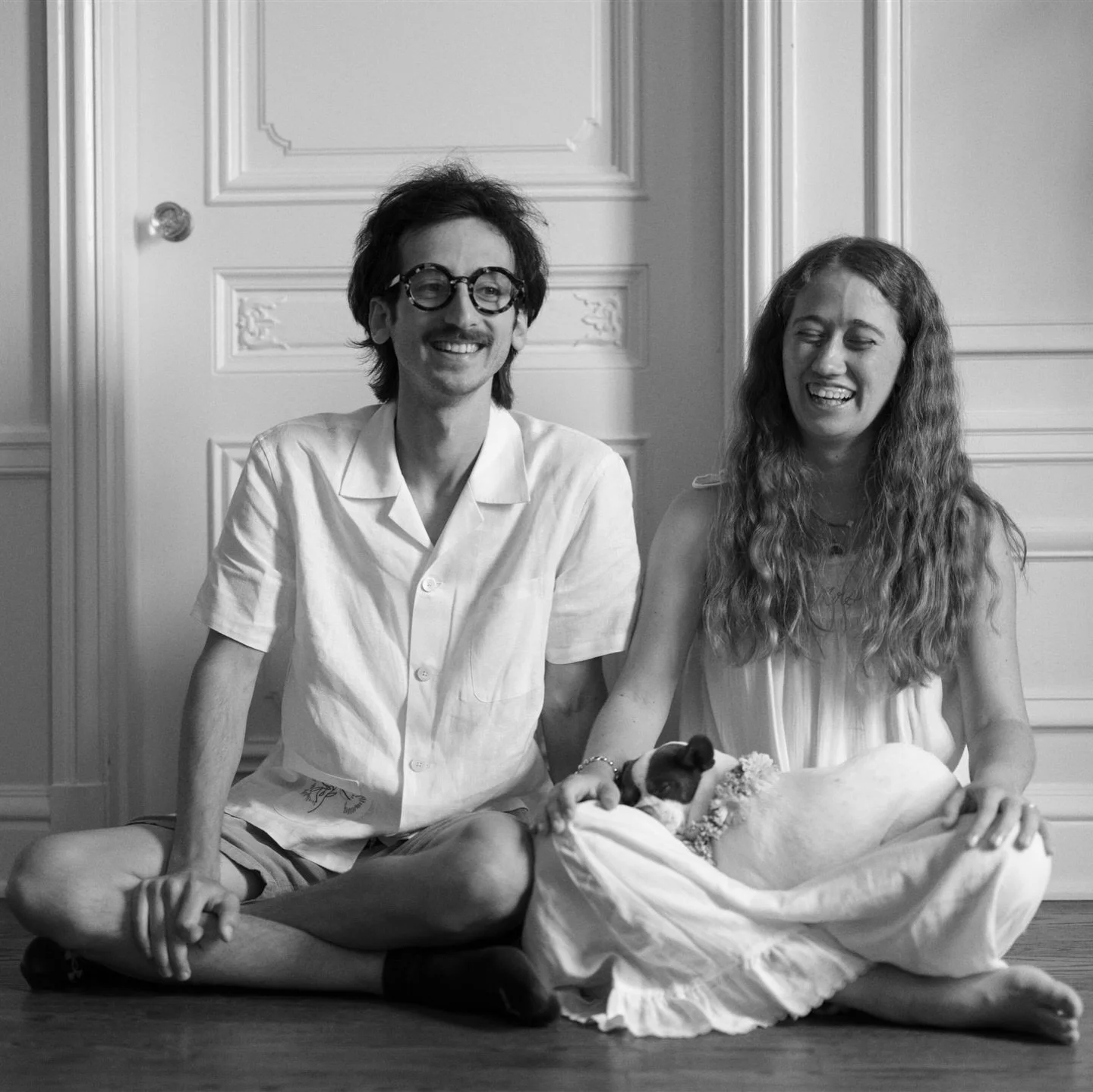 A relaxed wedding day morning with Annie Tate, Michael, and Hartsel 🤍