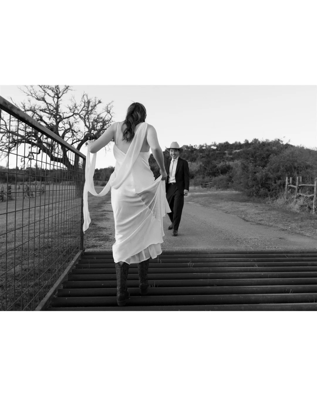 A warm welcome to Texas for Emily &amp; Brandon&rsquo;s rehearsal dinner and welcome party. Planned by @designxhawthorne