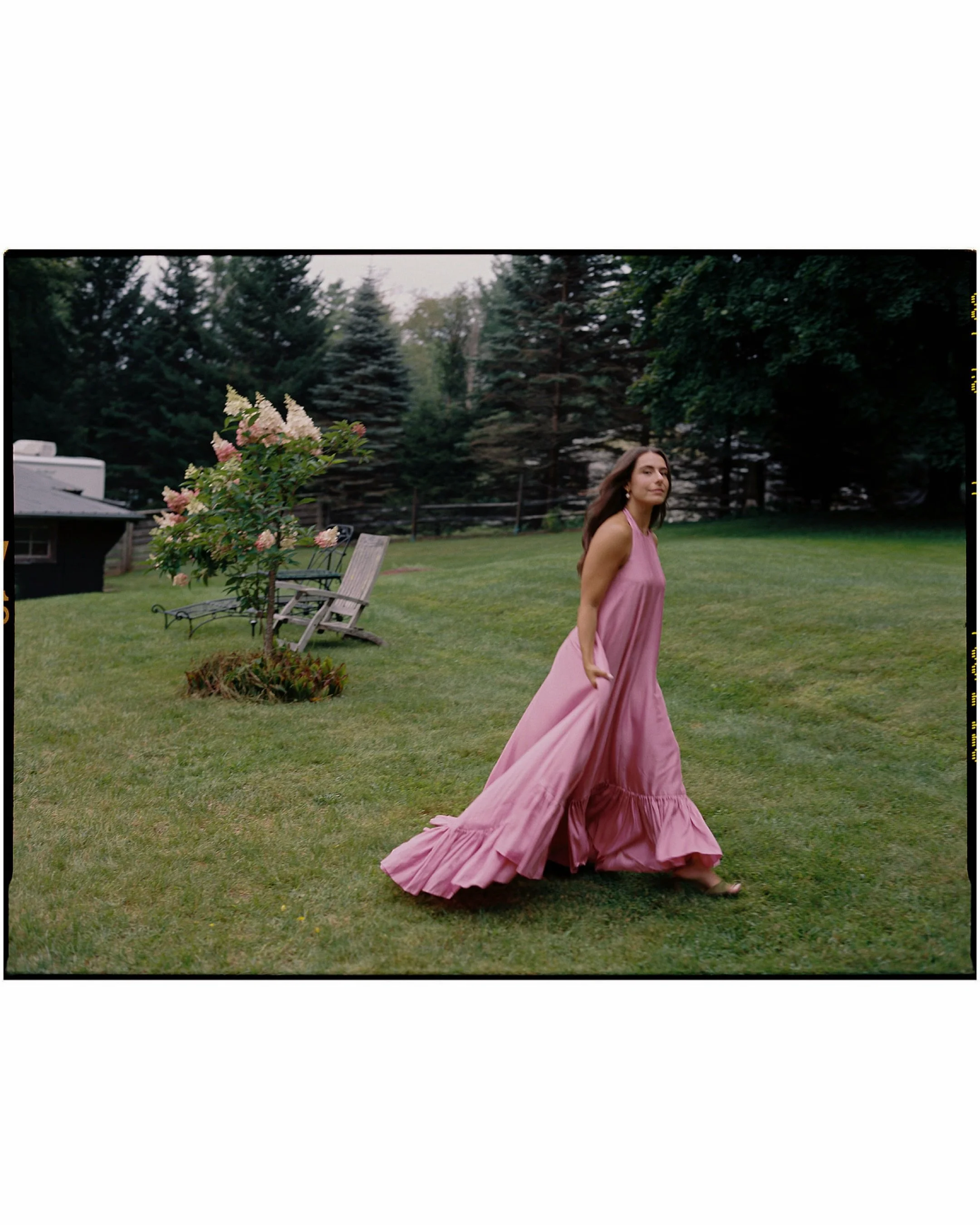 Kelsey looking like a flower in bloom for her summer rehearsal dinner in the Berkshires 🌸 An oldie, but a goodie from 3 years ago with @venturenorthevents ✨Time flies!