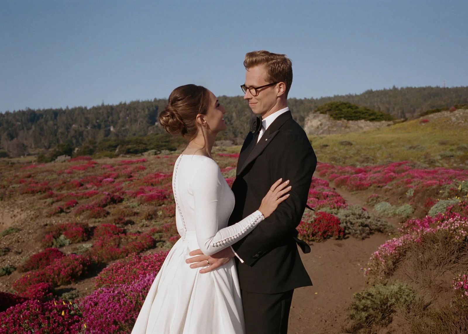 intimate-wedding-sea-ranch-california-film-photographer-65.jpg