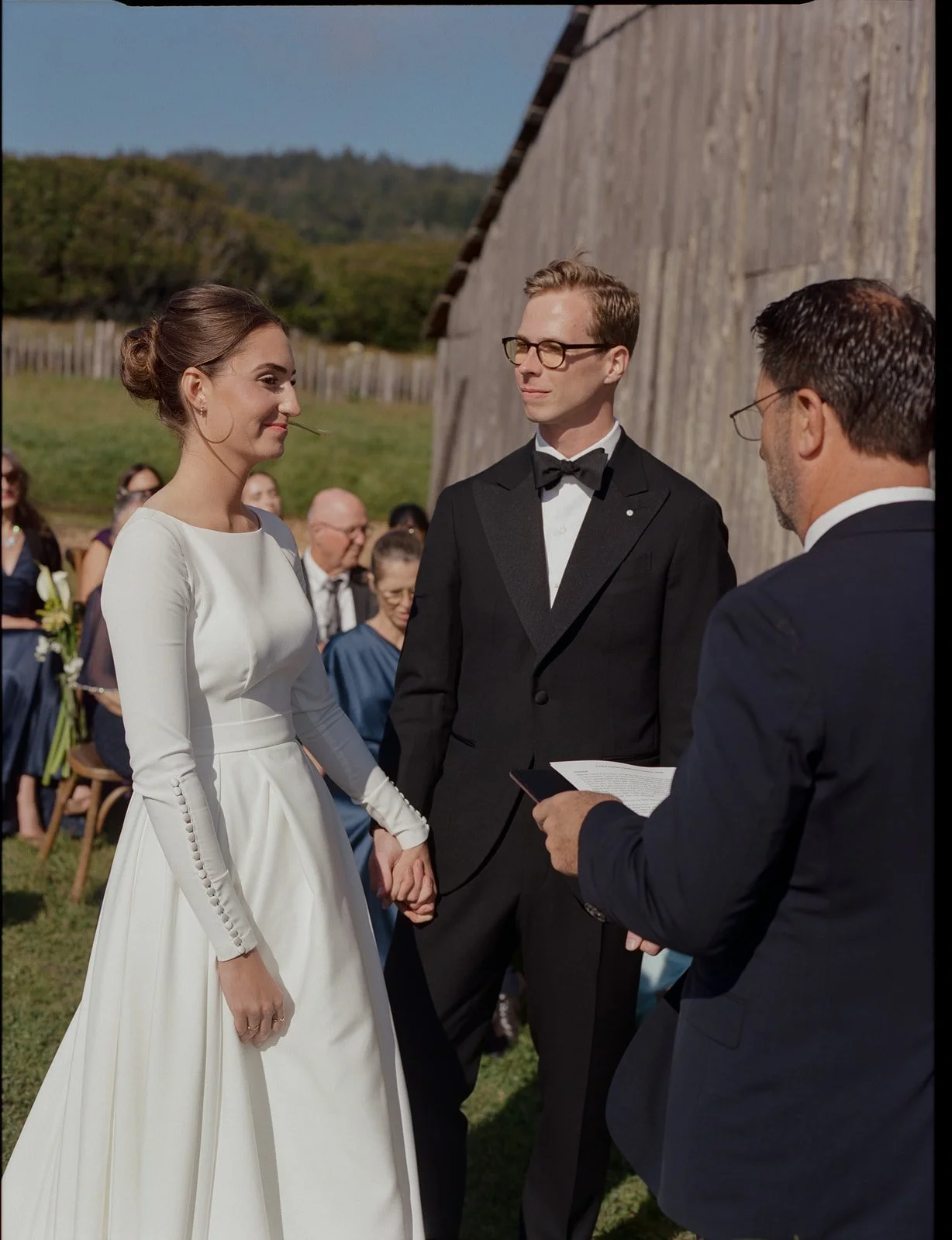 intimate-wedding-sea-ranch-california-film-photographer-27.jpg