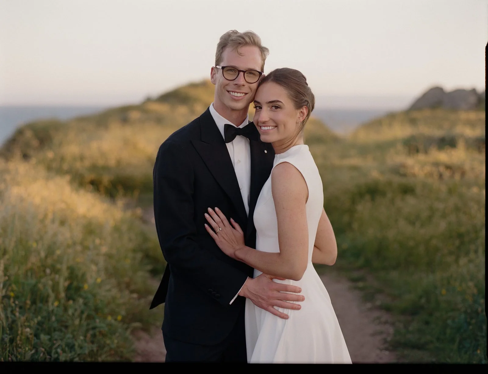 intimate-wedding-sea-ranch-california-film-photographer-26.jpg