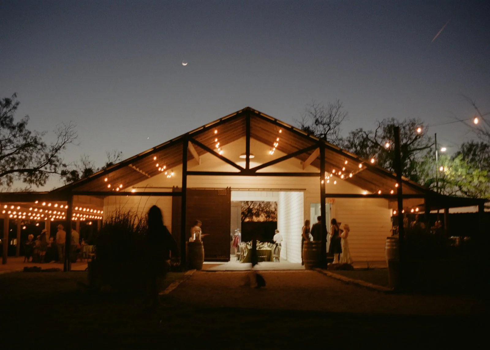 Emily & Brandon Friday-270.jpg