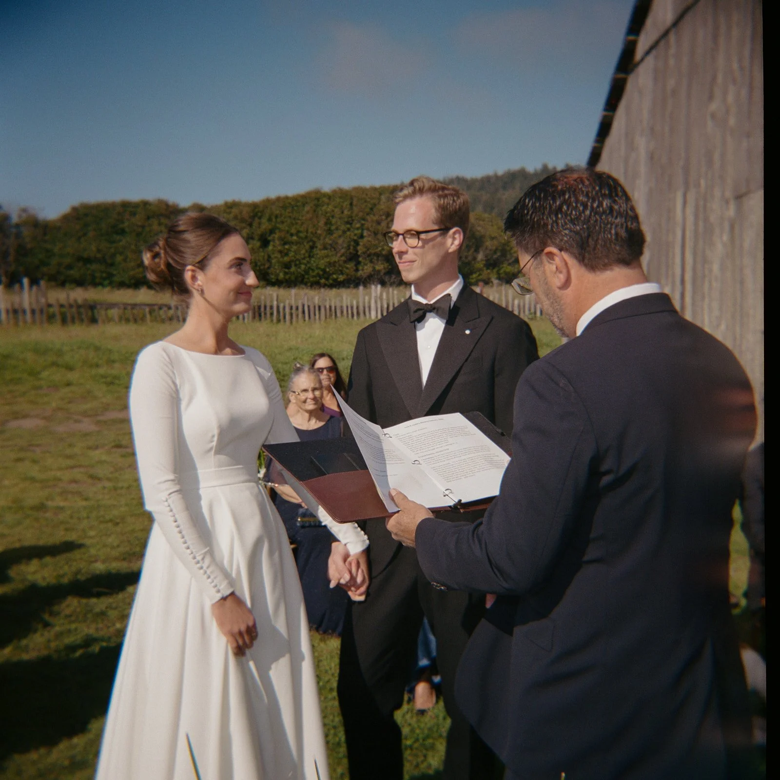intimate-wedding-sea-ranch-california-film-photographer-40.jpg