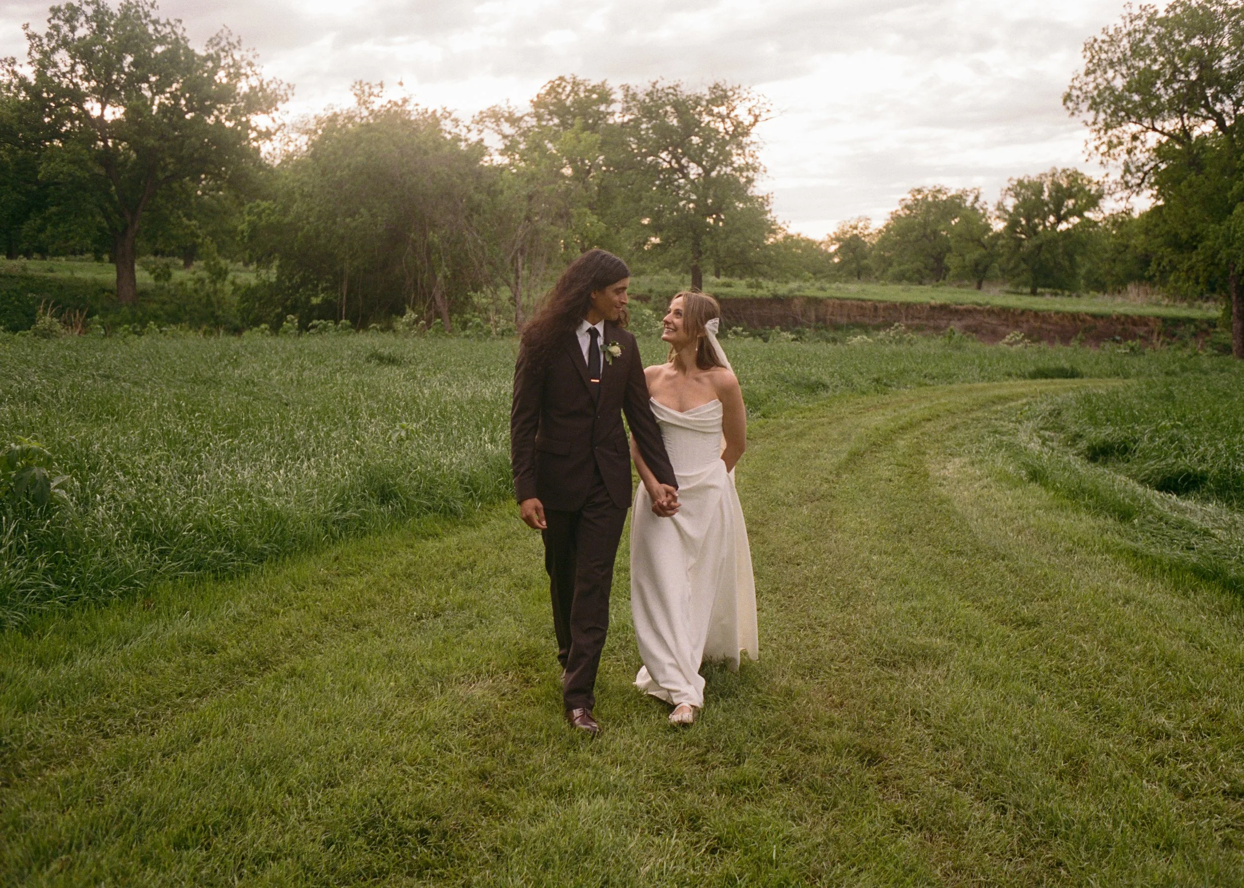 Texas-Film-Wedding-Photographer-Destination-Weddings-35mm-71.jpg