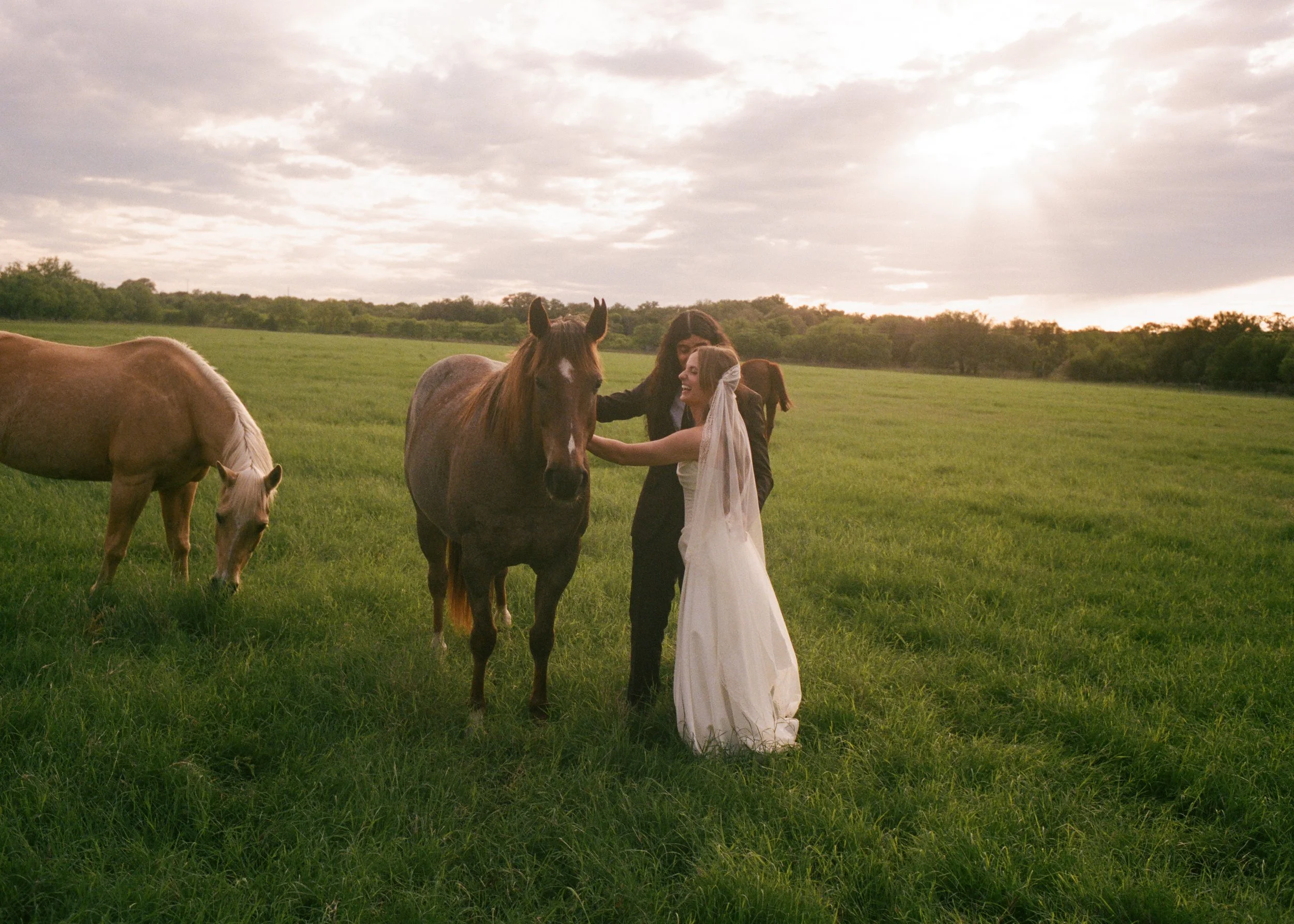 Texas-Film-Wedding-Photographer-Destination-Weddings-35mm-21.jpg