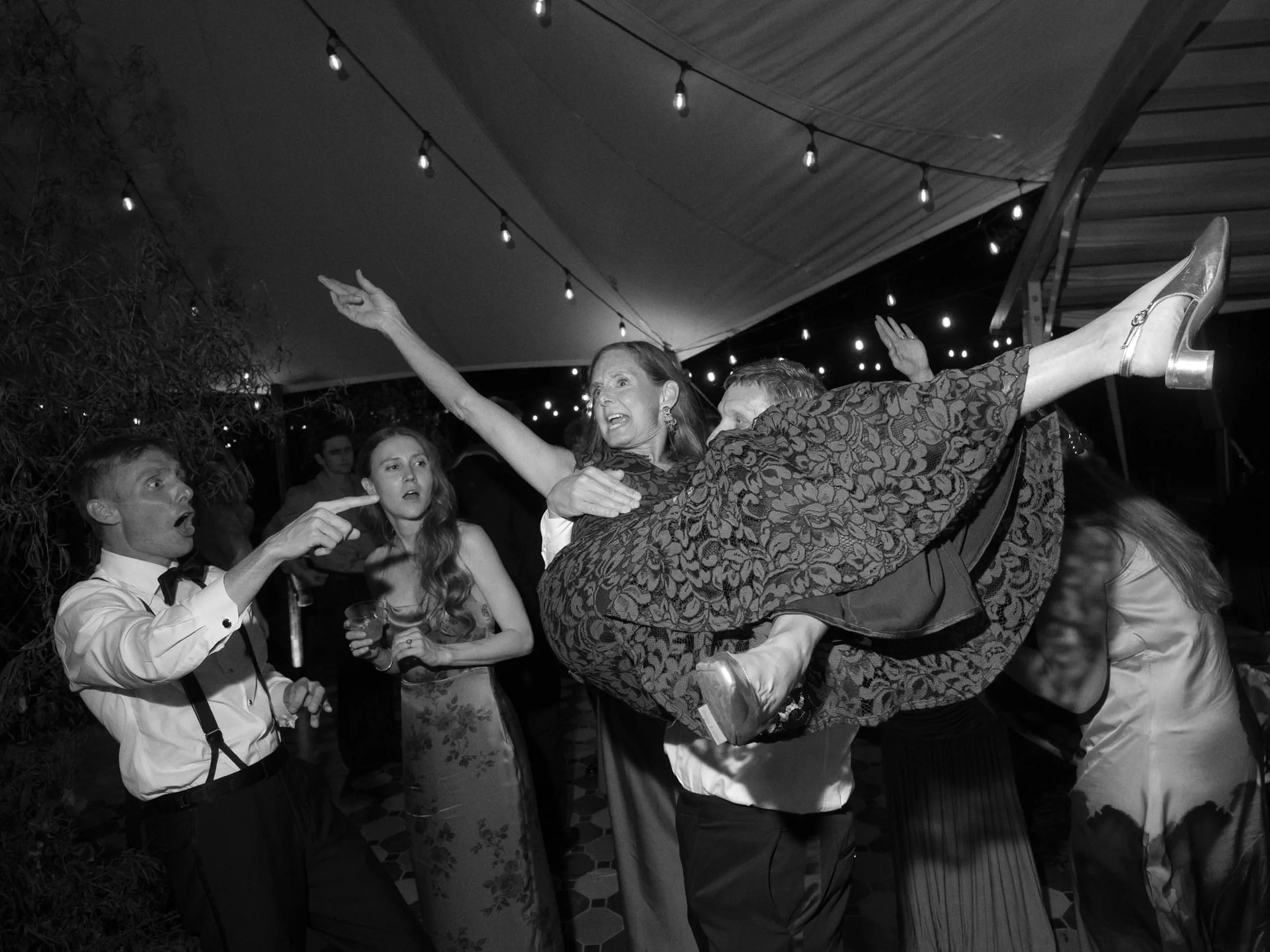 Best-Film-Wedding-Photographer-Documentary-Austin--123.jpg