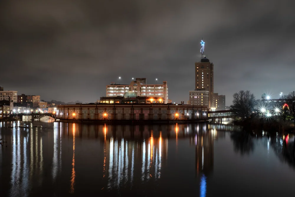 Leland Tower 2023 Star — Aurora Downtown