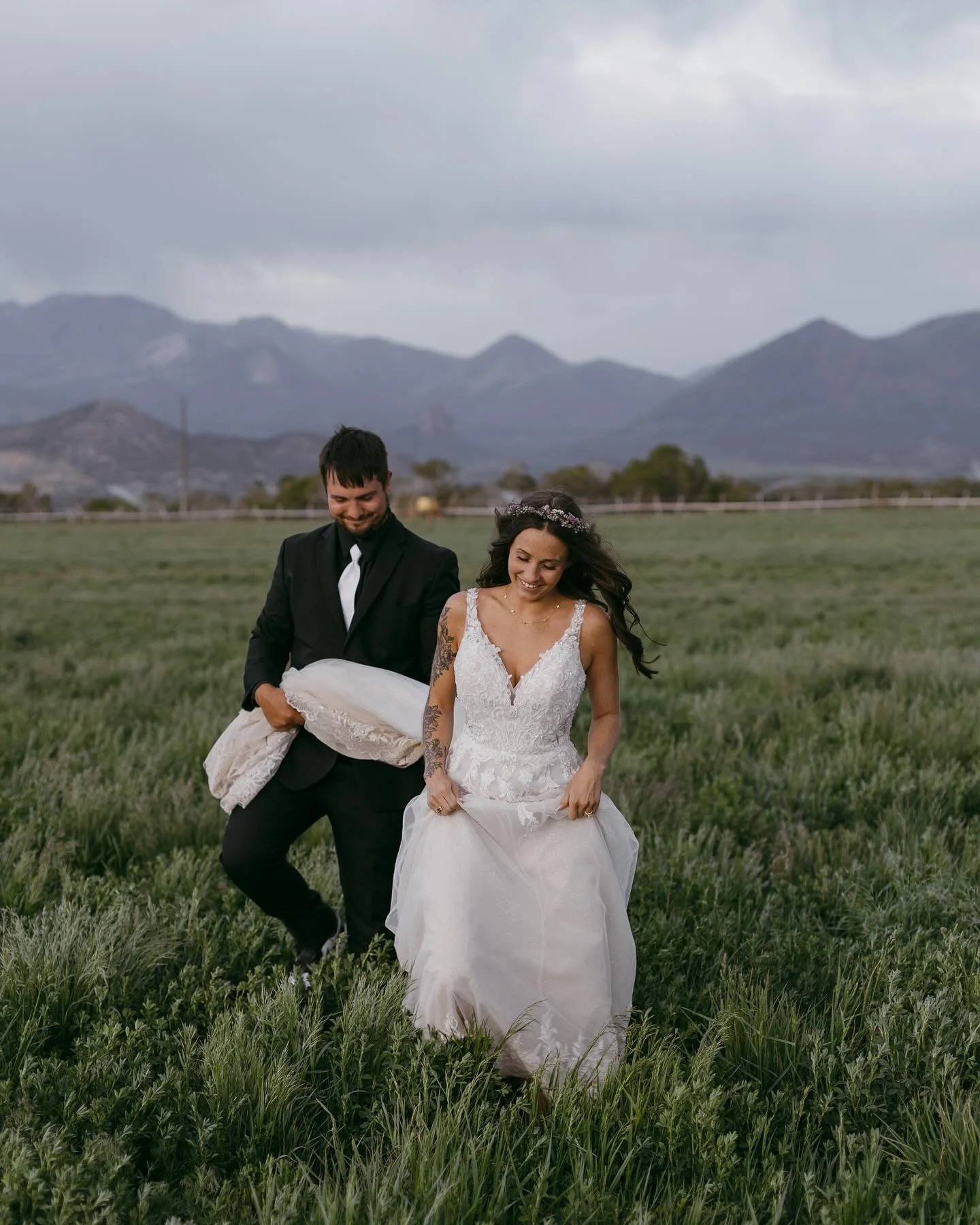 This past weekend kicked off wedding season with the sweetest couple, the prettiest mountains, and the perfect stormy clouds and light for golden hour. 

I&rsquo;m so excited for the incredible couples I get to work with this year!