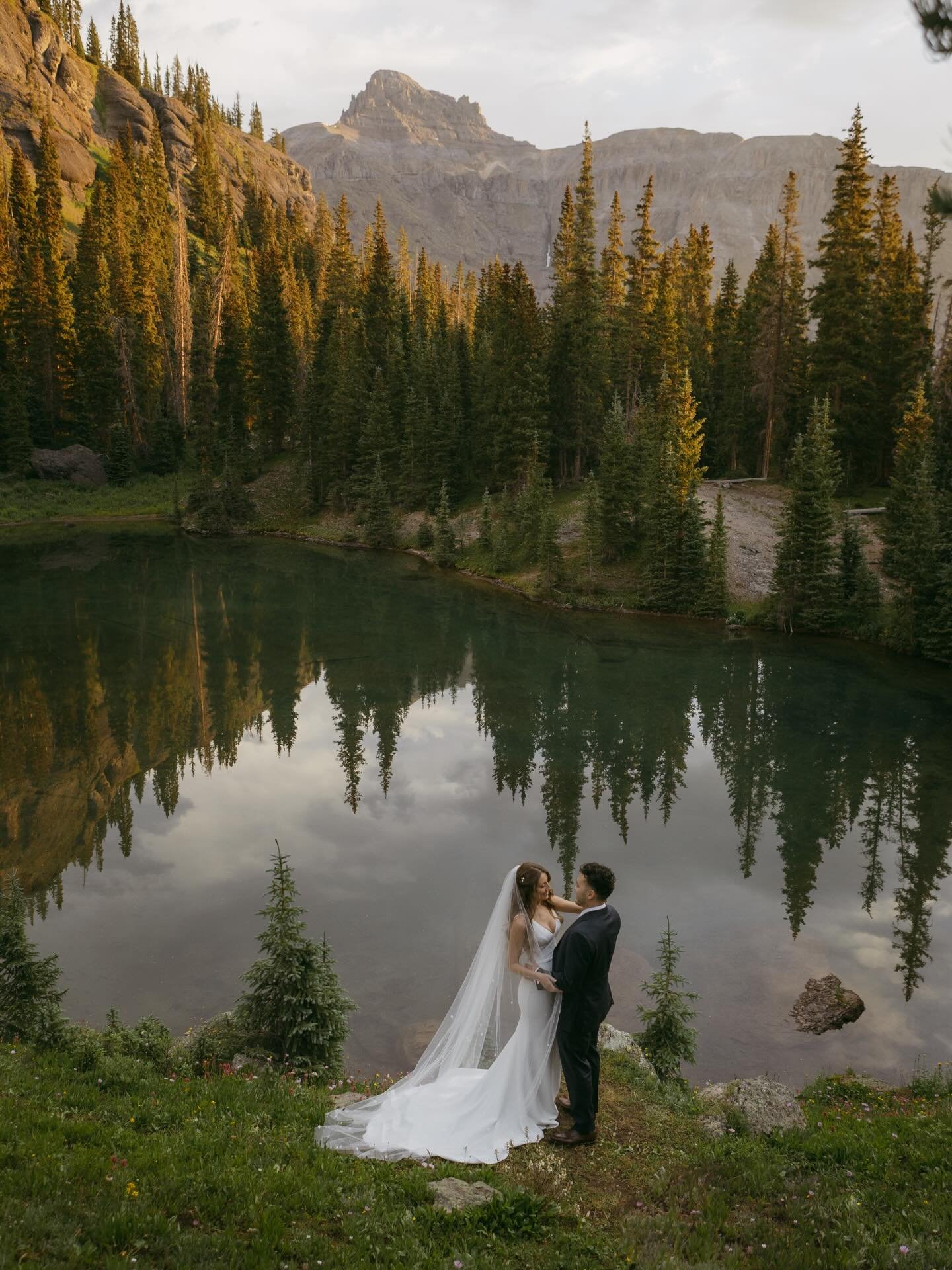 Warmer weather has me dreaming of sunrise in the mountains, wildflowers, waterfalls, jeeps and spending the best days with the best people.