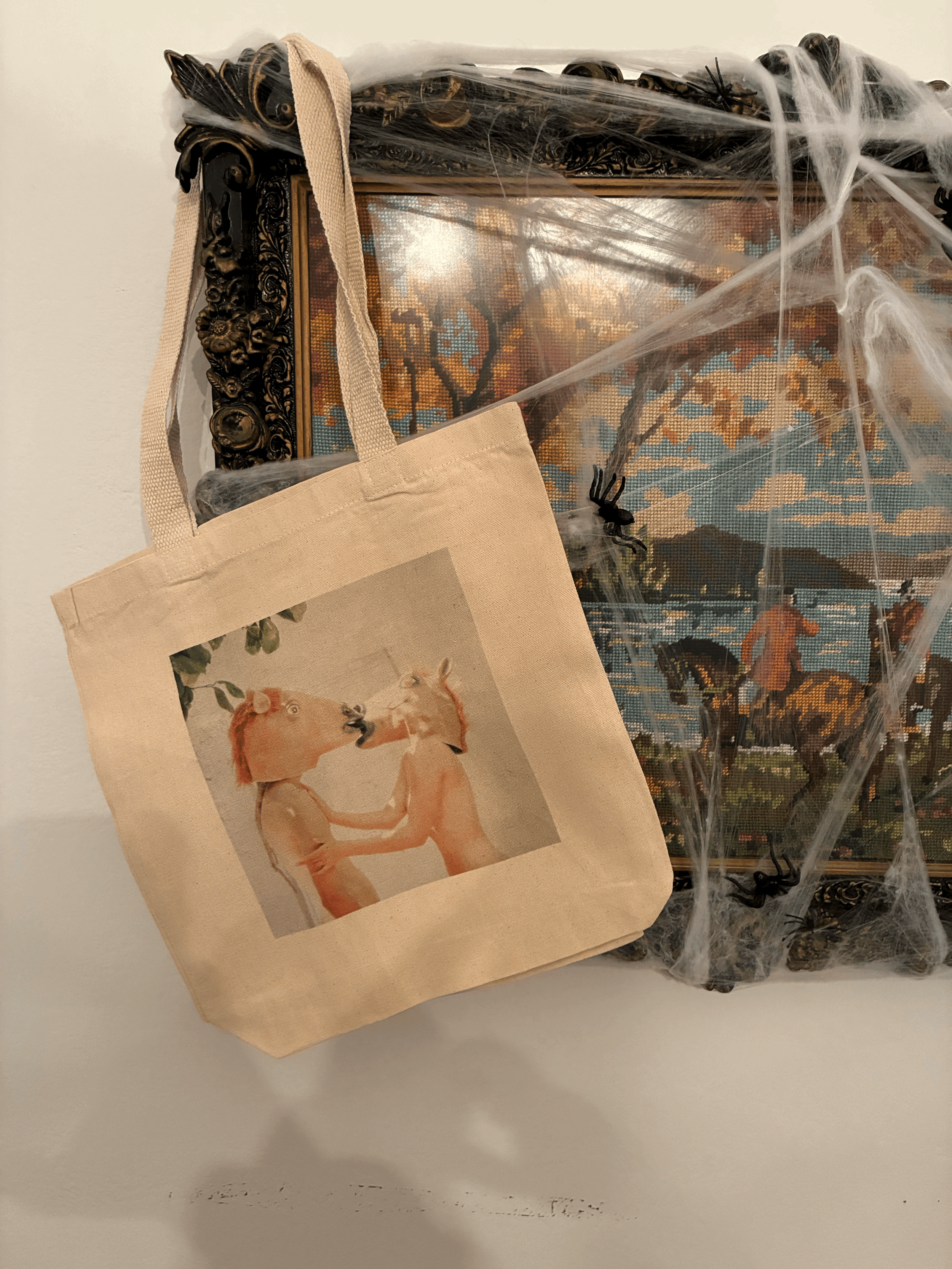 "KISS" tote bag