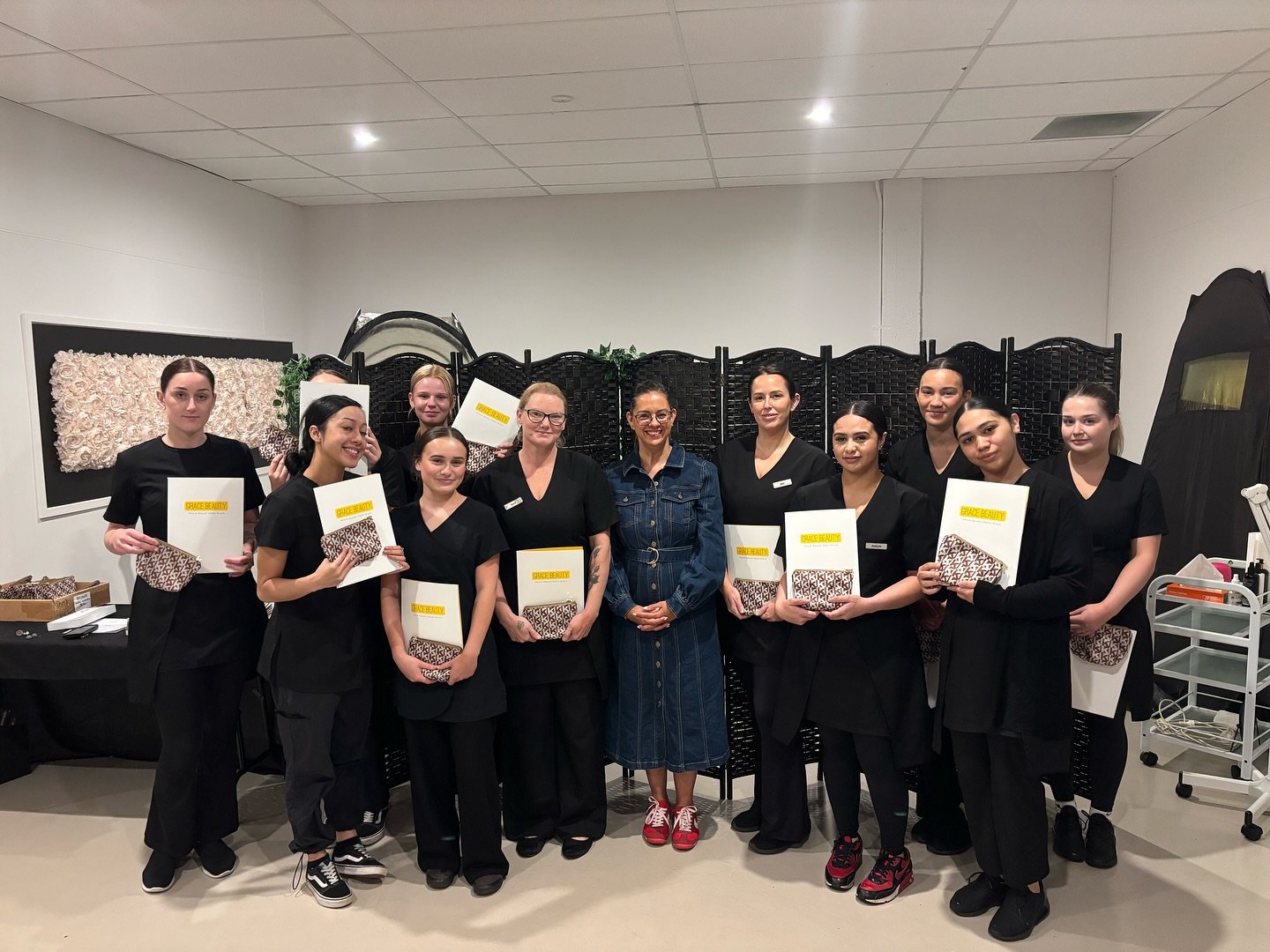 Thank you @evolutionschoolsnz for inviting me to talk all about skin and @sqtbiomicroneedlingnz 

#sqtbiomicroneedling #beautyschool #beautyschoolstudent #futureskincare #growingtogether