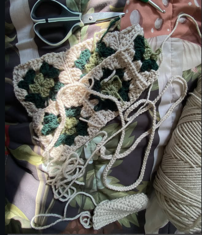 wandering daisy work in progress - caitlin coyston.png
