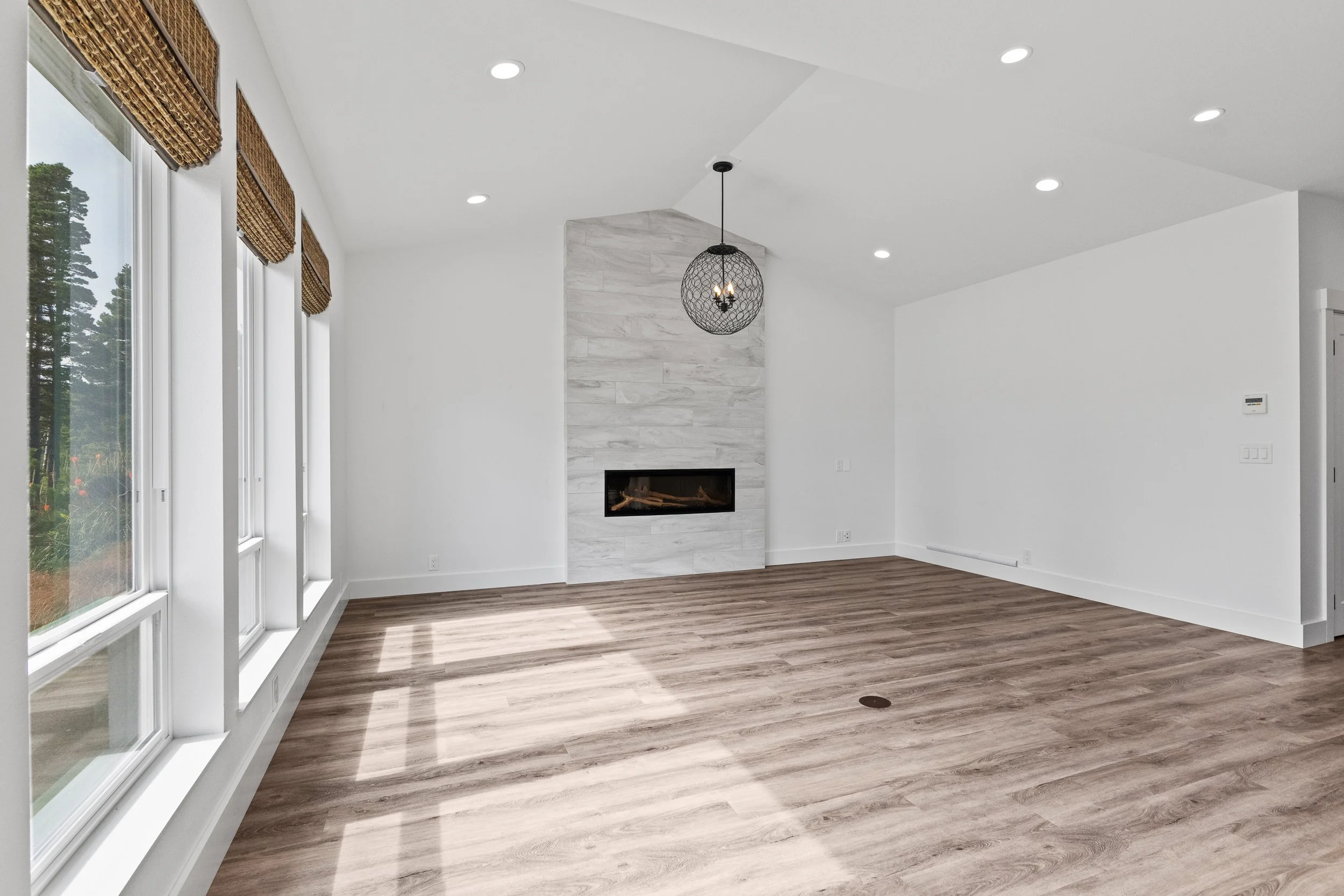 88060 Lake Point Dr (34).jpg