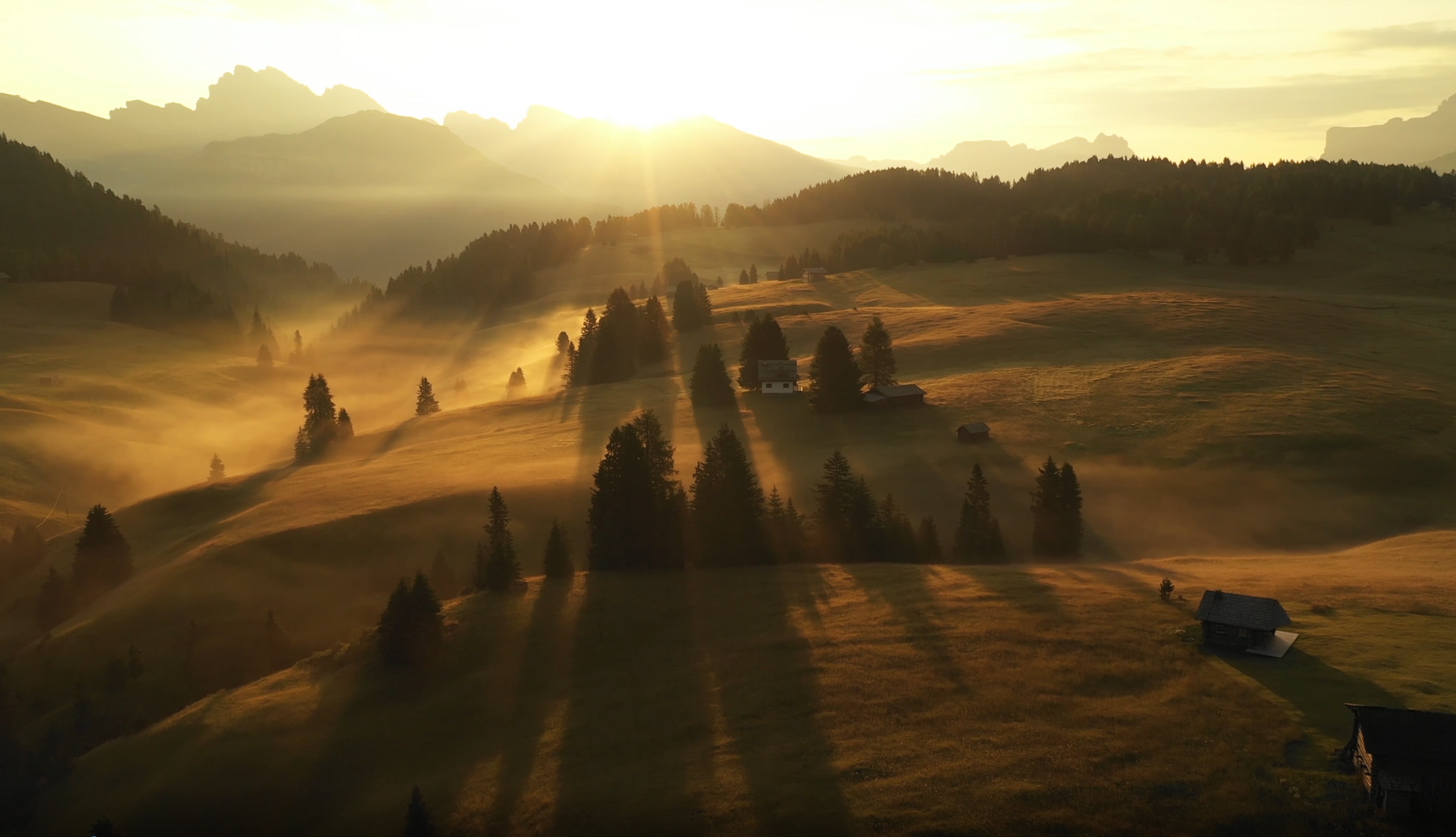 sunrise dolomites.PNG
