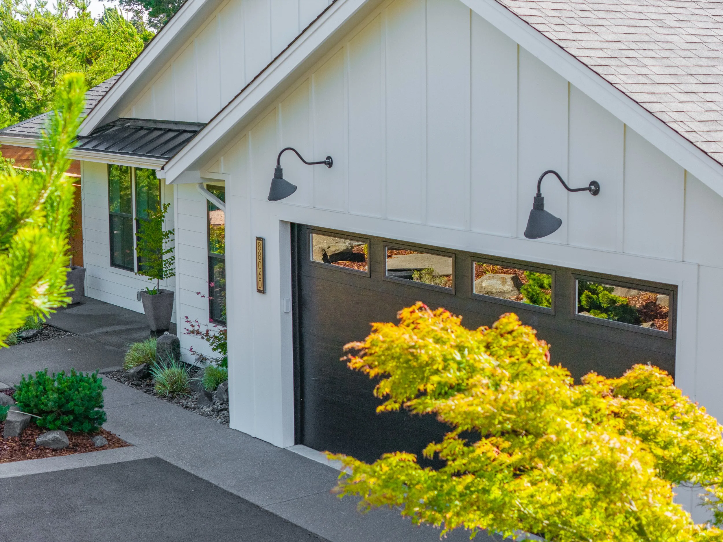 88060 Lake Point Dr (22).jpg