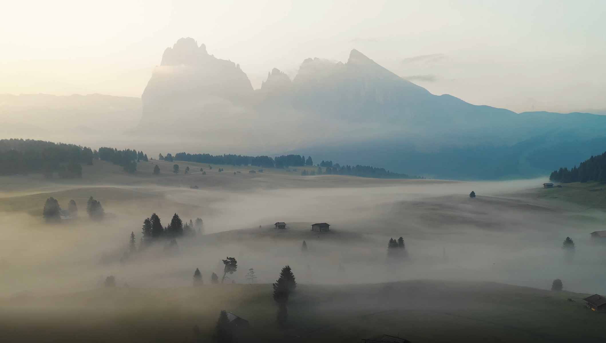 sunrise dolomites2.PNG