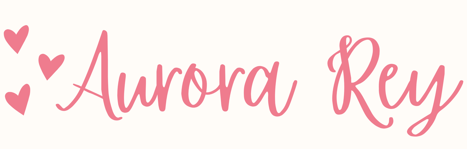 Aurora Rey | Queer Femme | Romance Writer