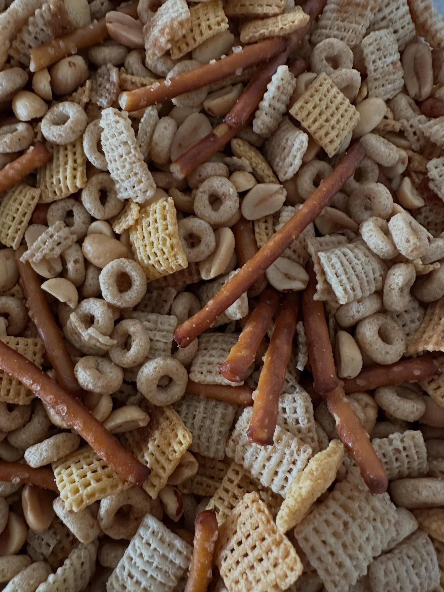 And, we&rsquo;re off! Holiday cooking has begun. Who else makes Chex Mix/Trash/Nuts and Bolts at some point during the holiday season?😋 And what do you call it?😊