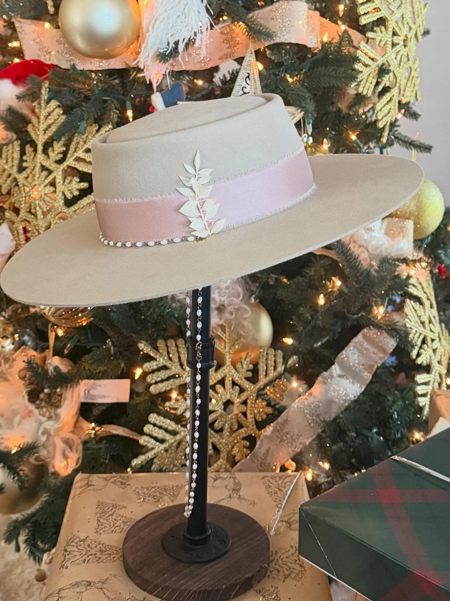 Inventory Spotlight: The Verona, one-of-one and ready to ship!! With a removable hat chain, she&rsquo;s the perfect accessory to your Holiday outfit!!! Link in bio. 🎁 DM the word HOLIDAY for a private offer.