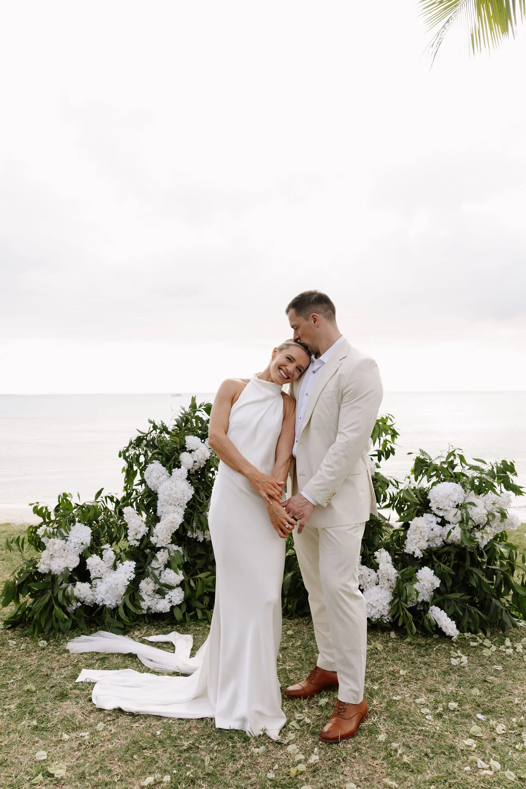 AEW_LucyandMax_WeddingPreview-60.jpg